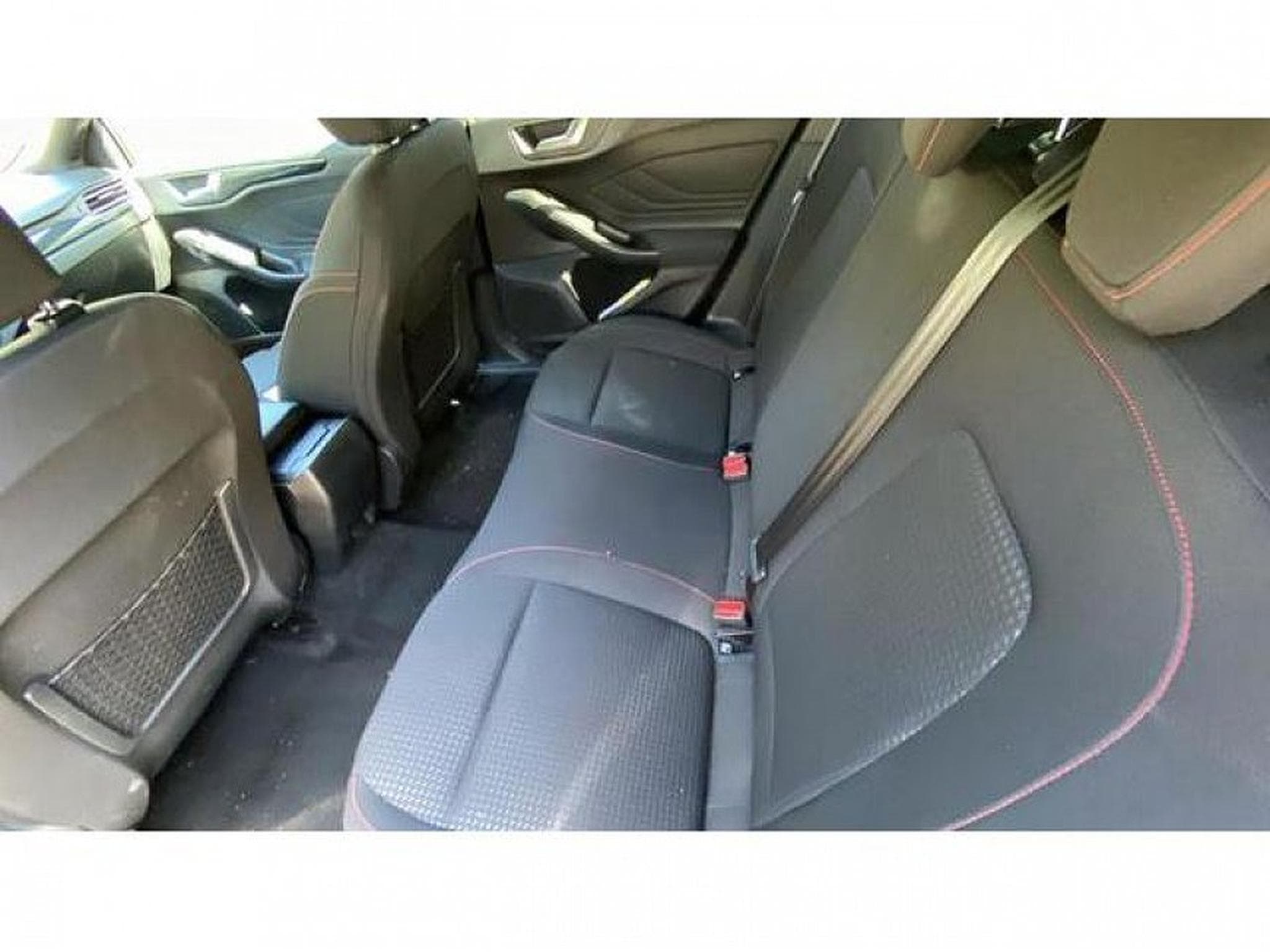 Ford Focus (2026) - Photo 11