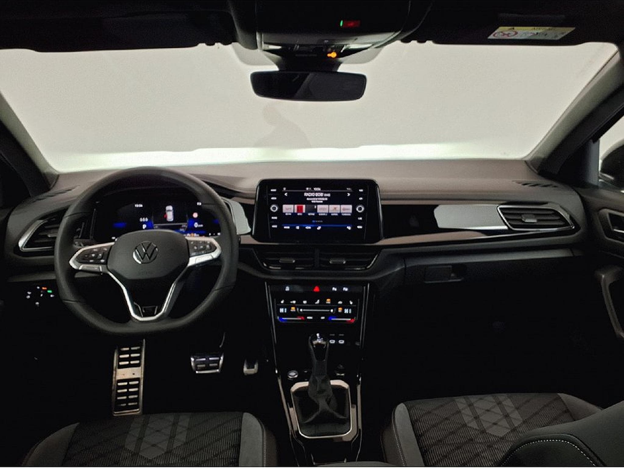 VW T-Roc (2025) - Foto 11