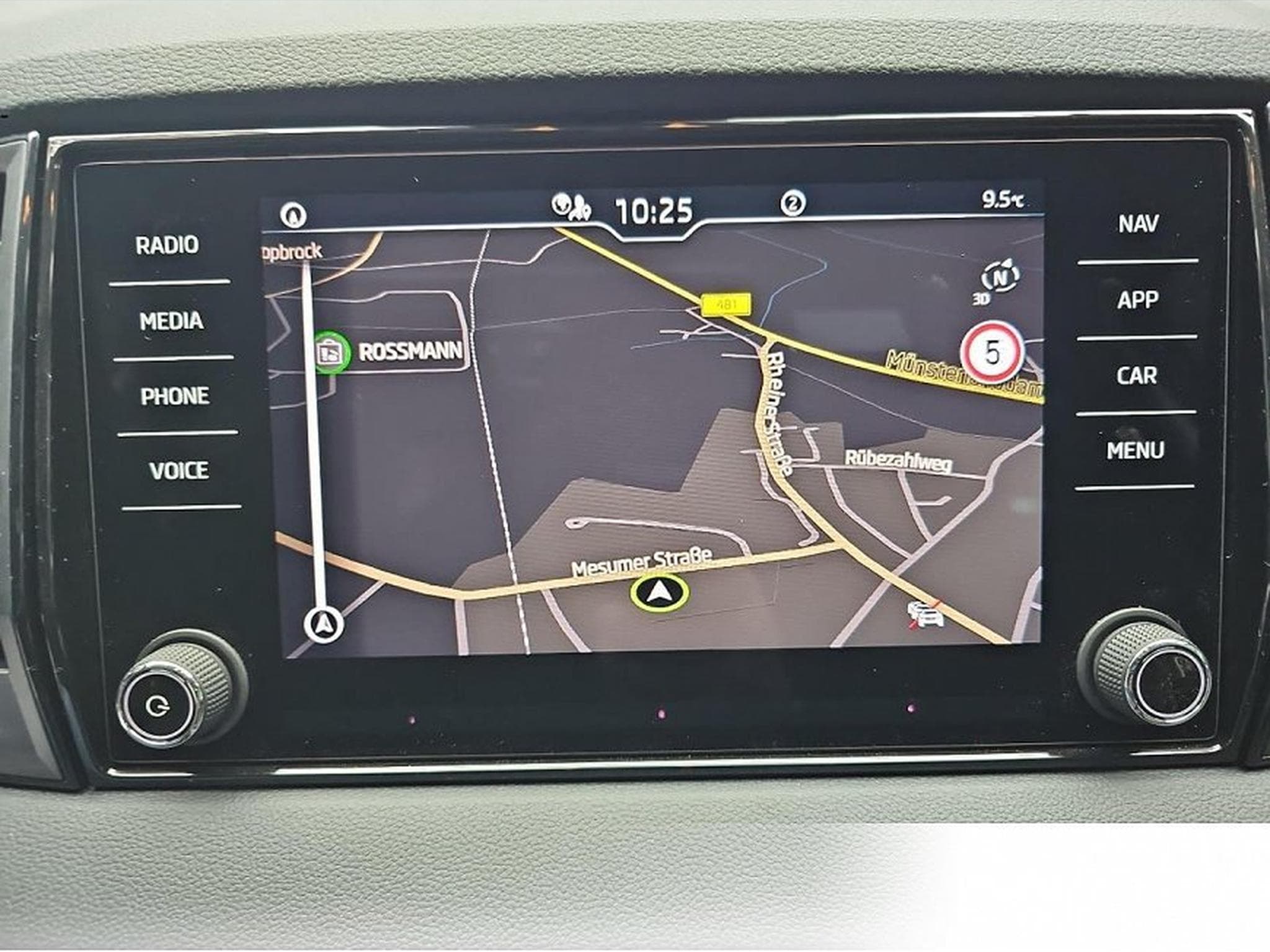 Skoda Karoq (2026) - Foto 8