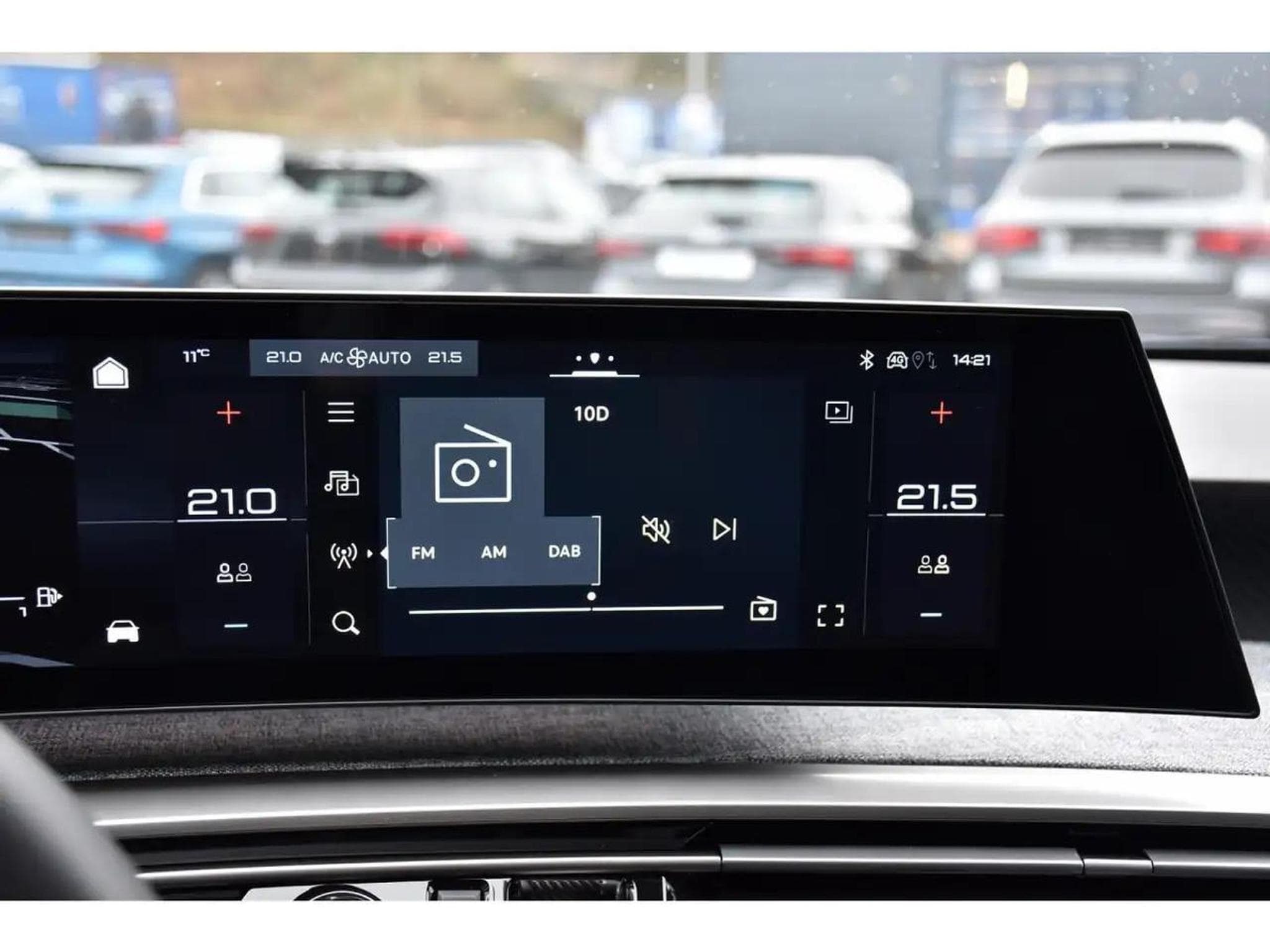 Peugeot 5008 (2025) - Photo 12