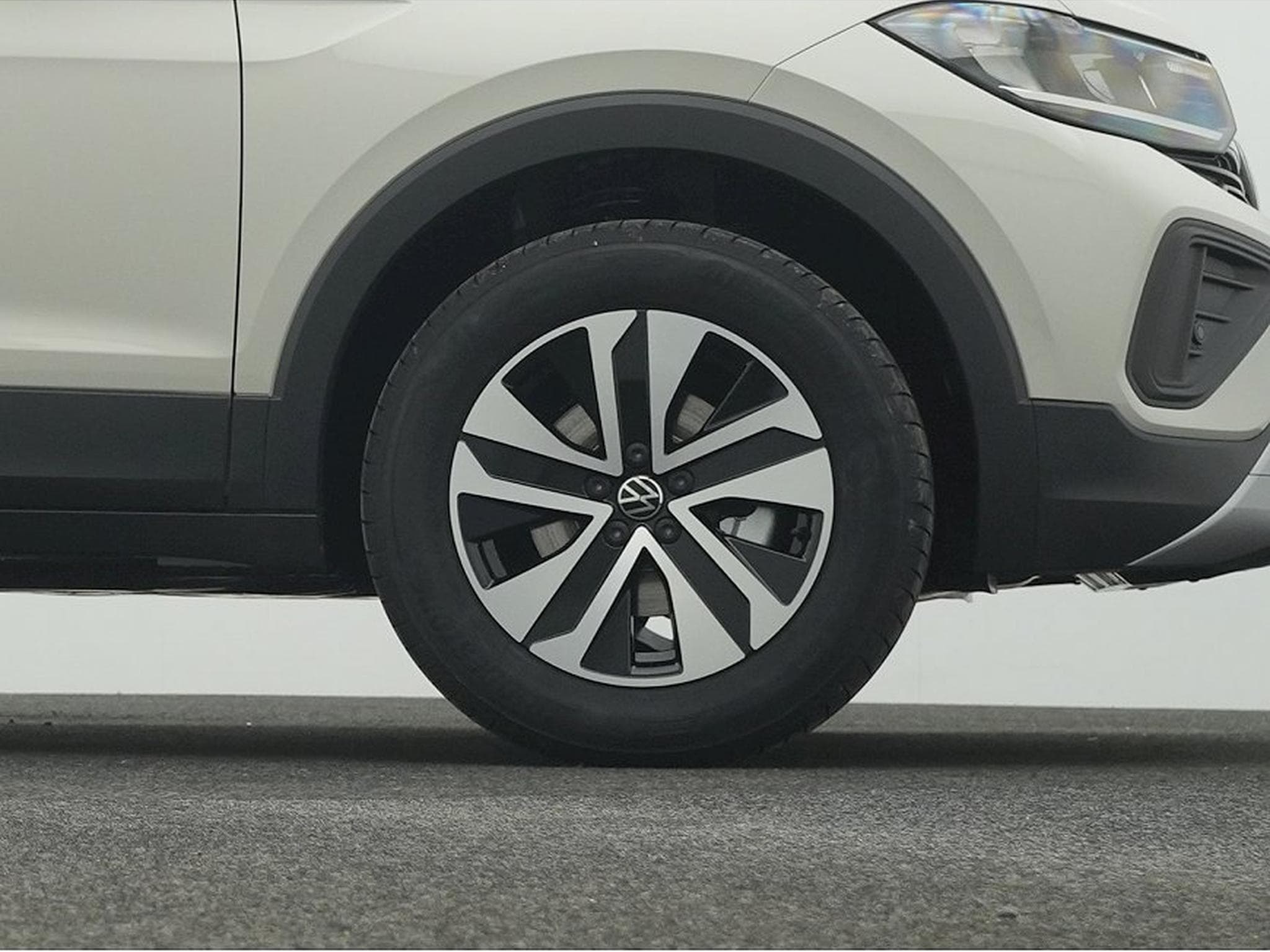 VW T-Cross (2025) - Photo 24
