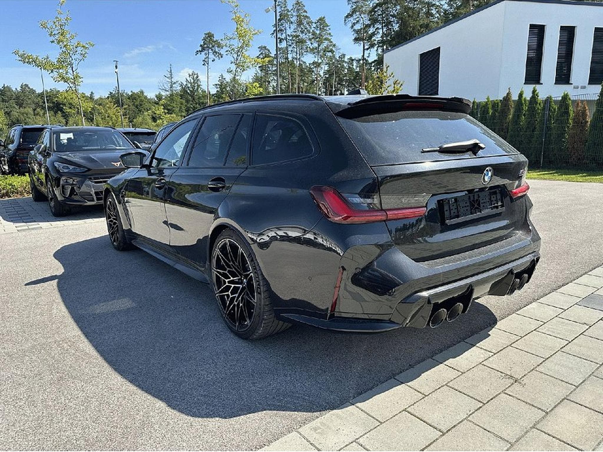 BMW M3 (2024) - Photo 7