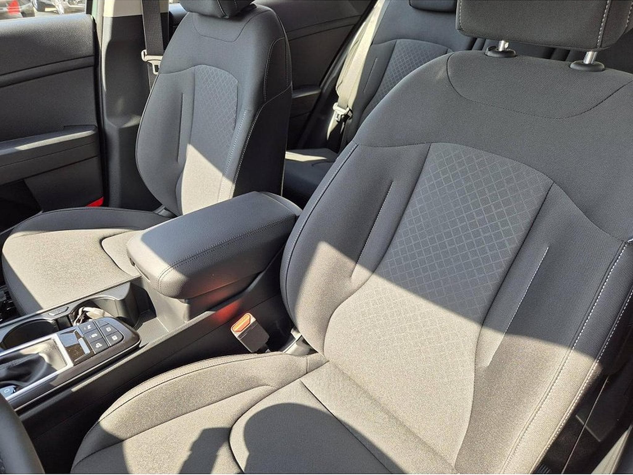 Kia Sportage (2026) - Foto 21