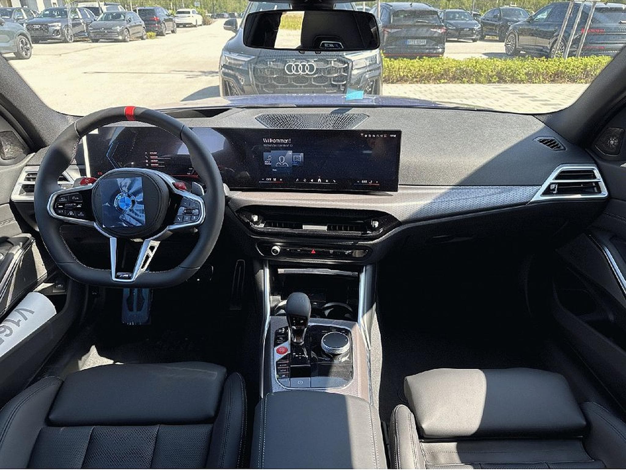 BMW M3 (2024) - Foto 11
