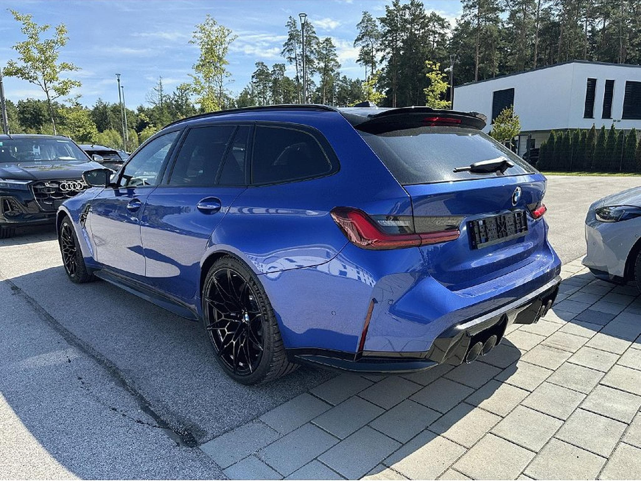 BMW M3 (2024) - Foto 7