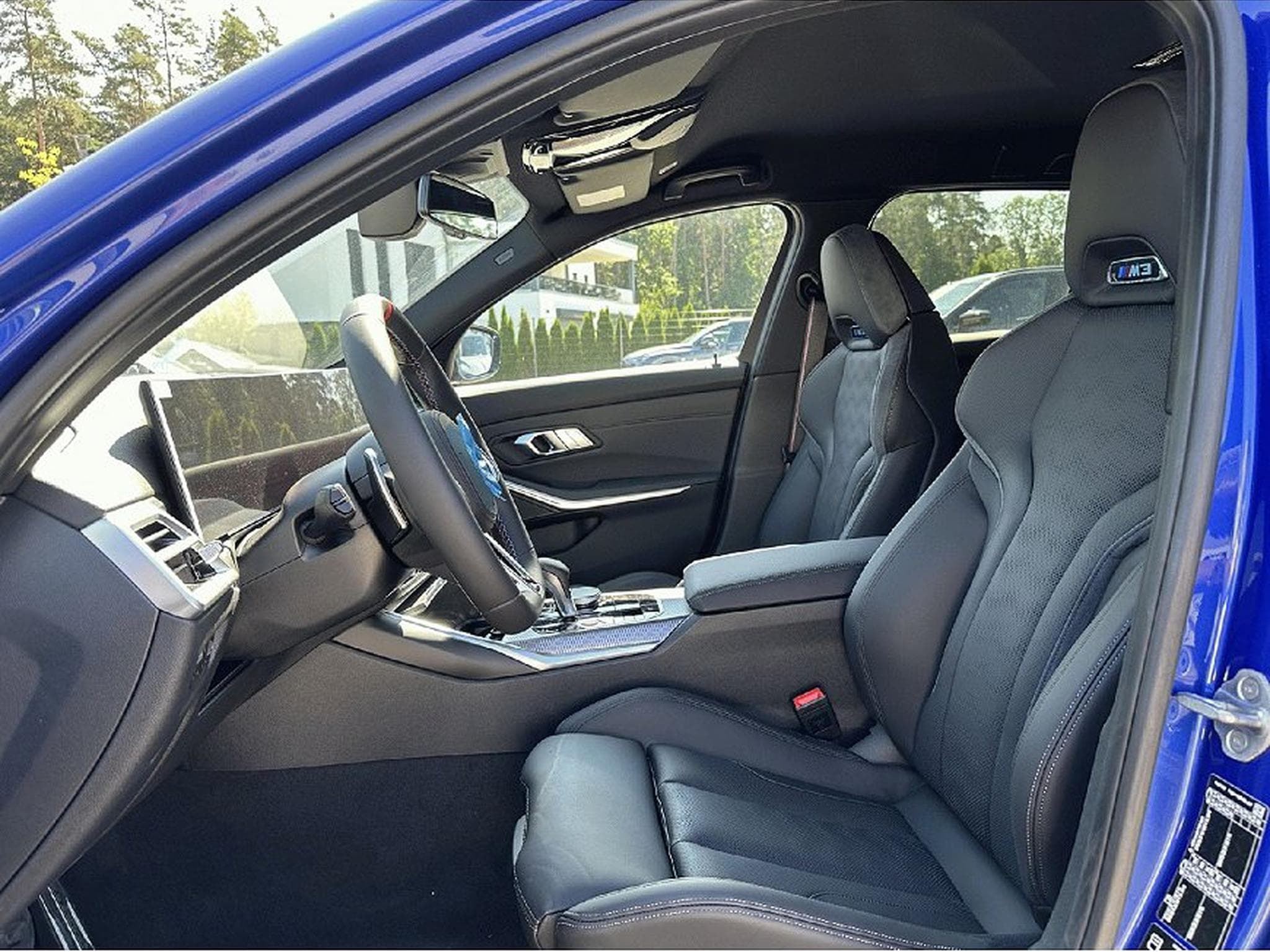 BMW M3 (2024) - Foto 9