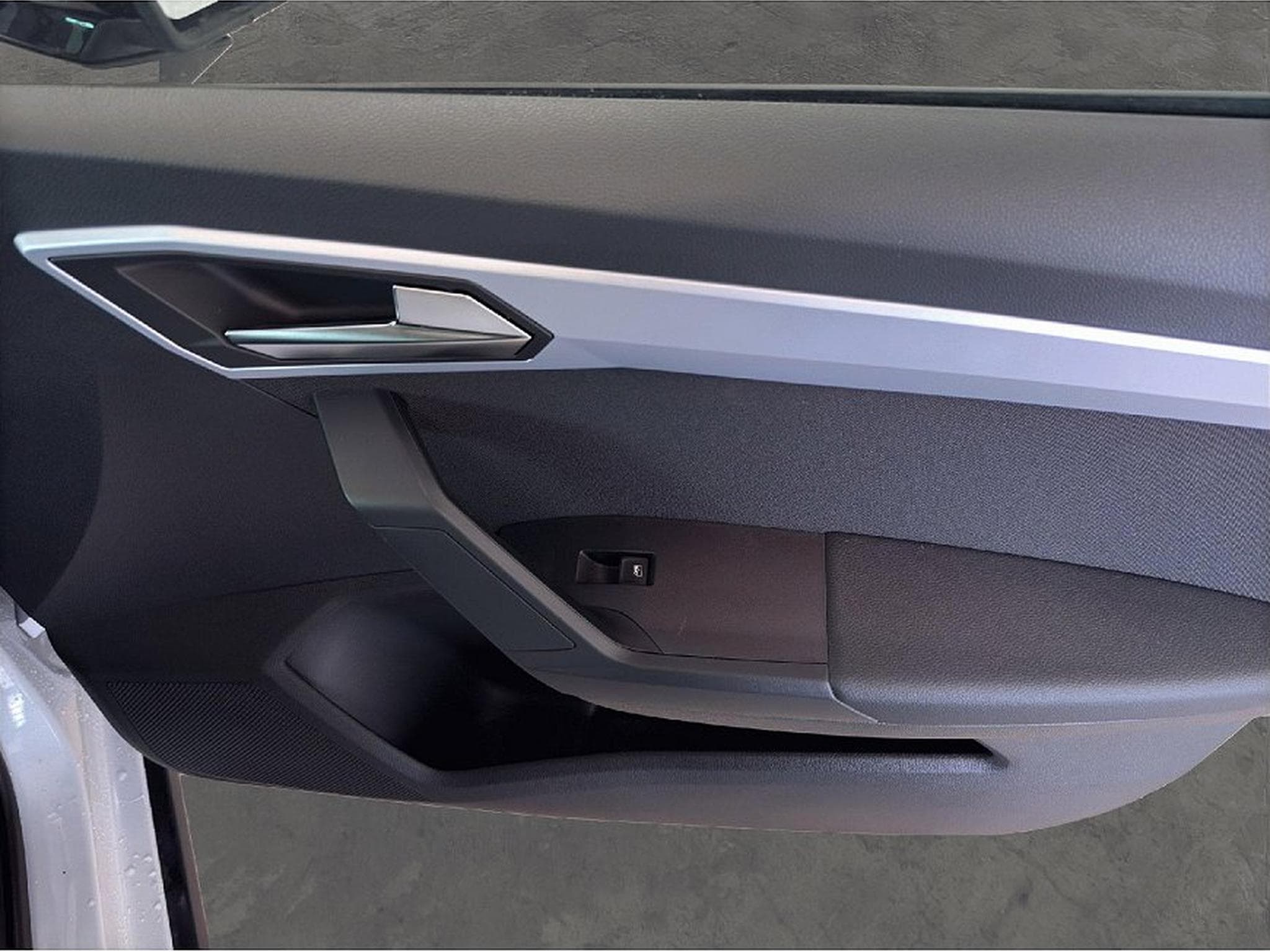 Seat Arona (2025) - Photo 19
