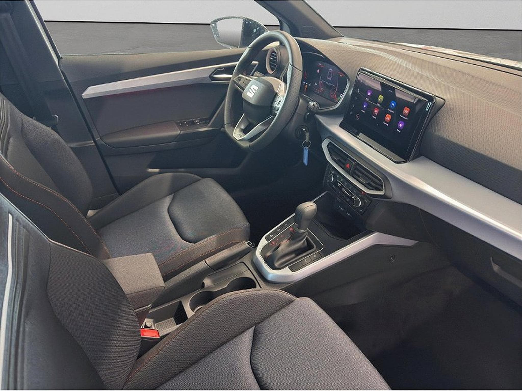 Seat Arona (2025) - Photo 20