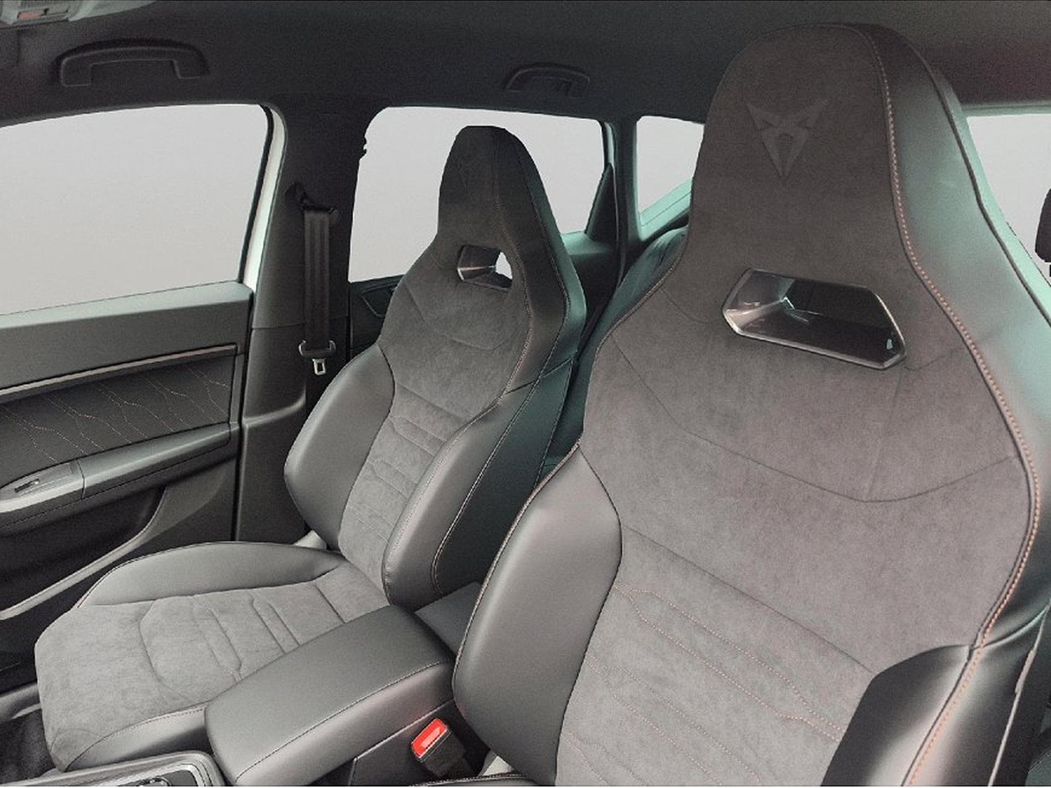 Cupra Ateca (2025) - Foto 6