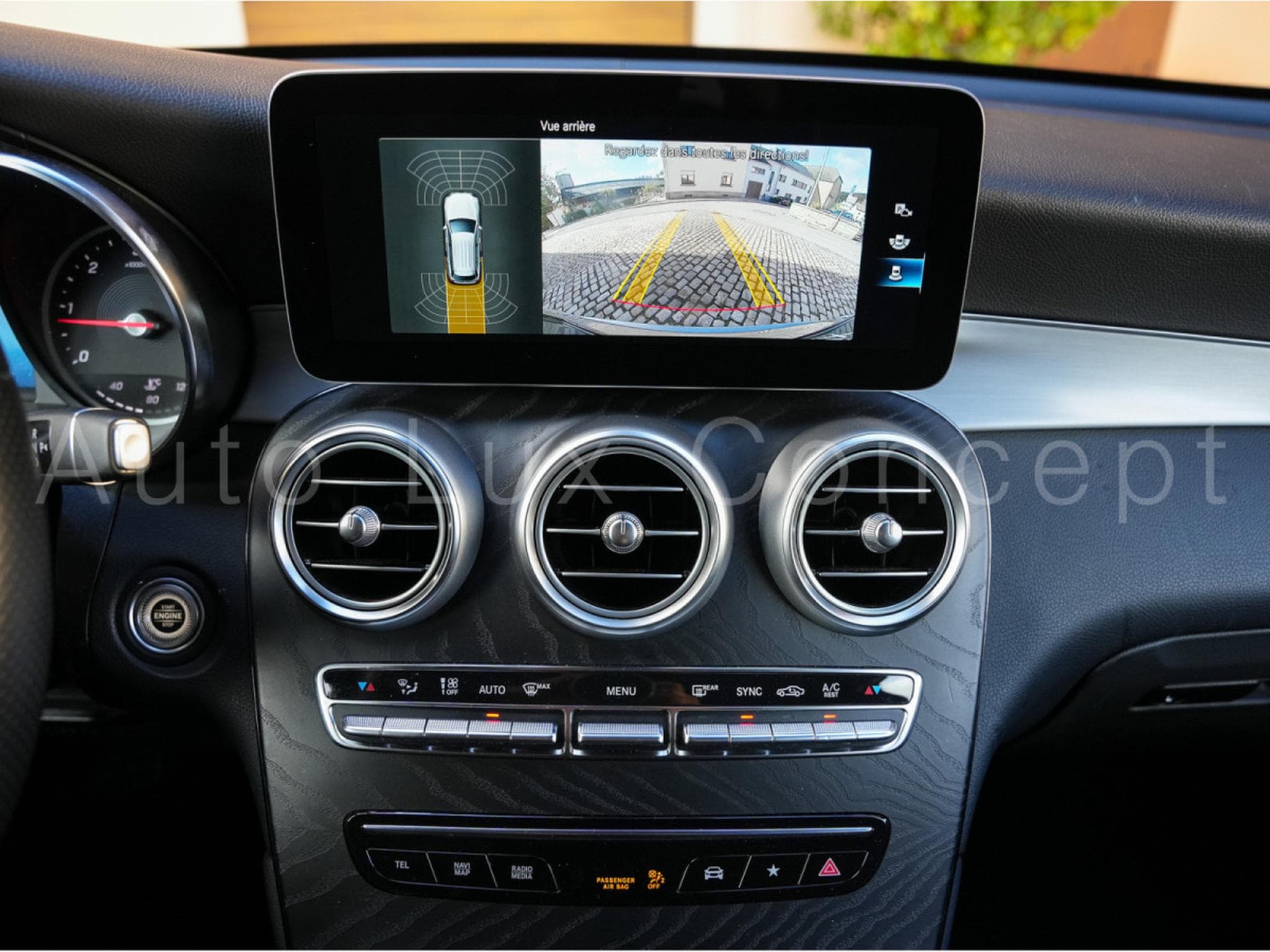 Mercedes GLC 300 d 4MATIC AMG Line (2021) - Photo 24