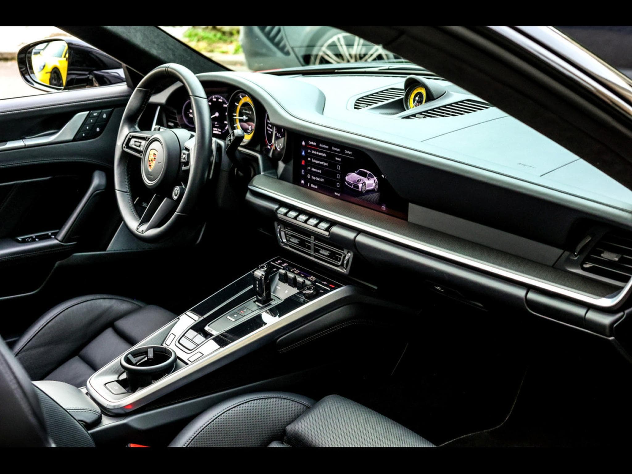 Porsche 911 (992.1) TURBO S COUPE PDK – AEROKIT NOIR (2021) - Photo 14