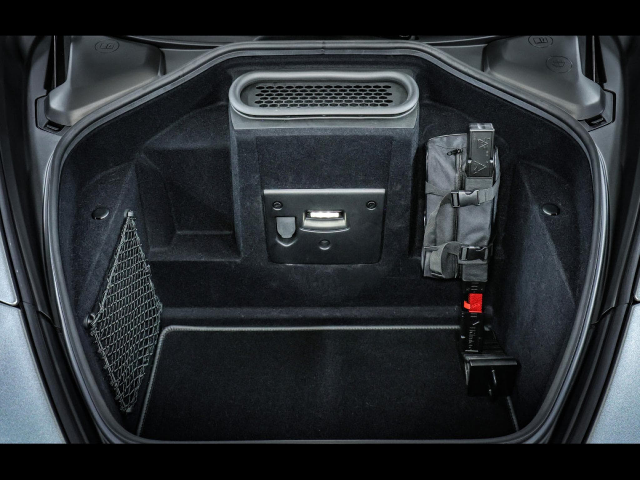 McLaren 720S SPIDER 4.0 V8 720 – PACK STEALTH - FULL XPEL - SUPERNOVA SIL (2022) - Photo 18