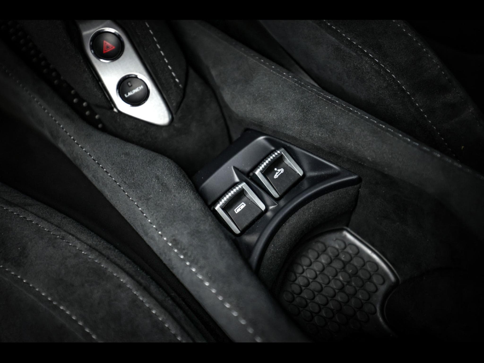 McLaren 720S SPIDER 4.0 V8 720 – PACK STEALTH - FULL XPEL - SUPERNOVA SIL (2022) - Photo 22