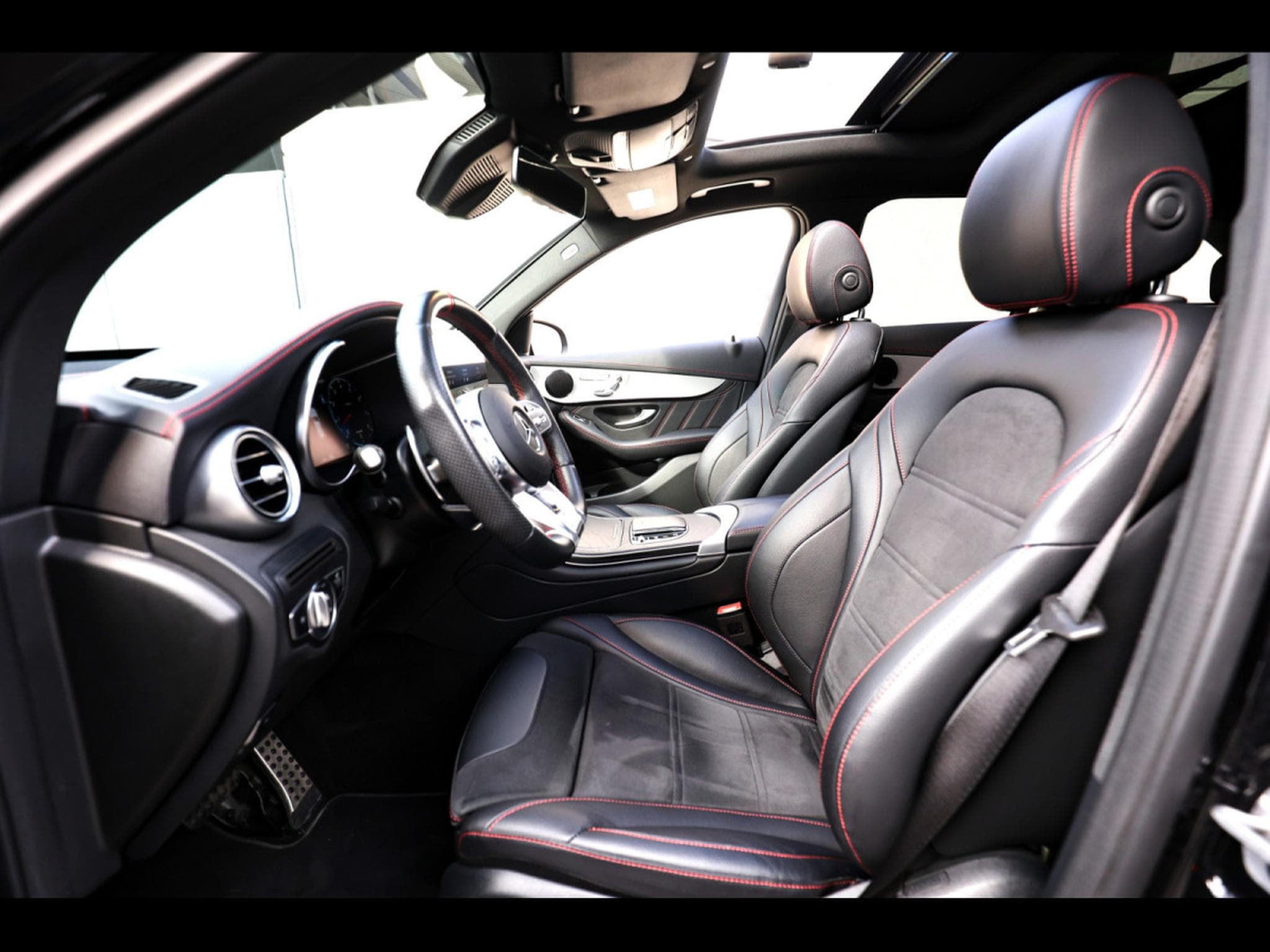 Mercedes GLC 43 AMG 4MATIC – OBSIDIAN BLACK (2022) - Photo 10