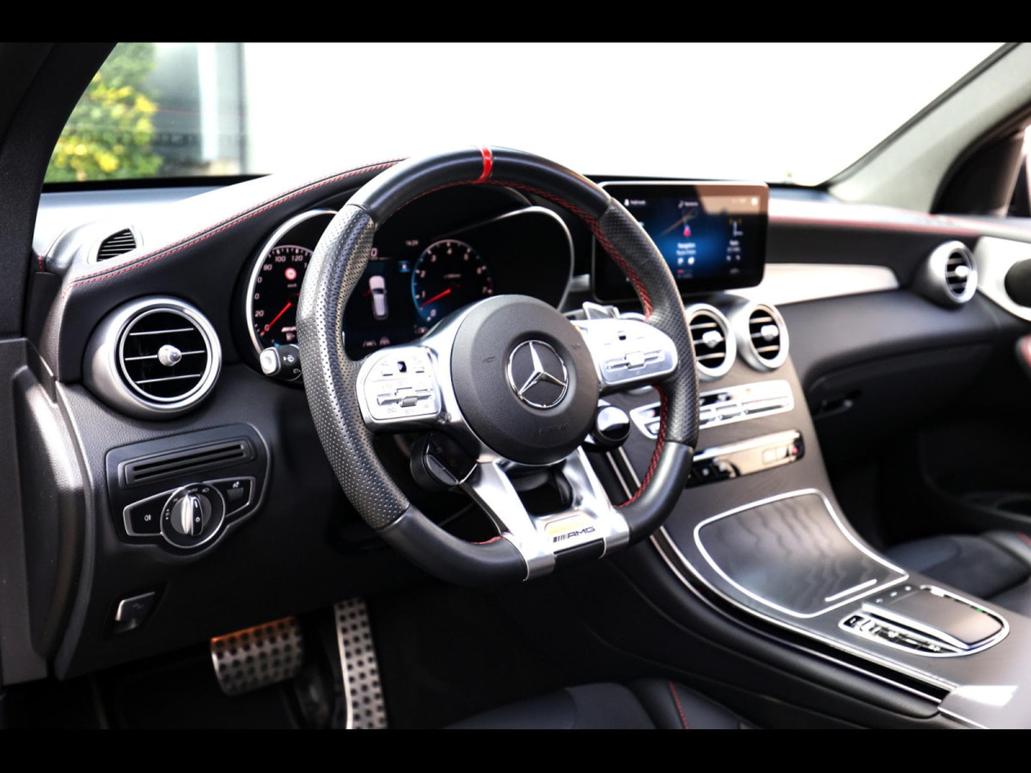 Mercedes GLC 43 AMG 4MATIC – OBSIDIAN BLACK (2022) - Photo 9