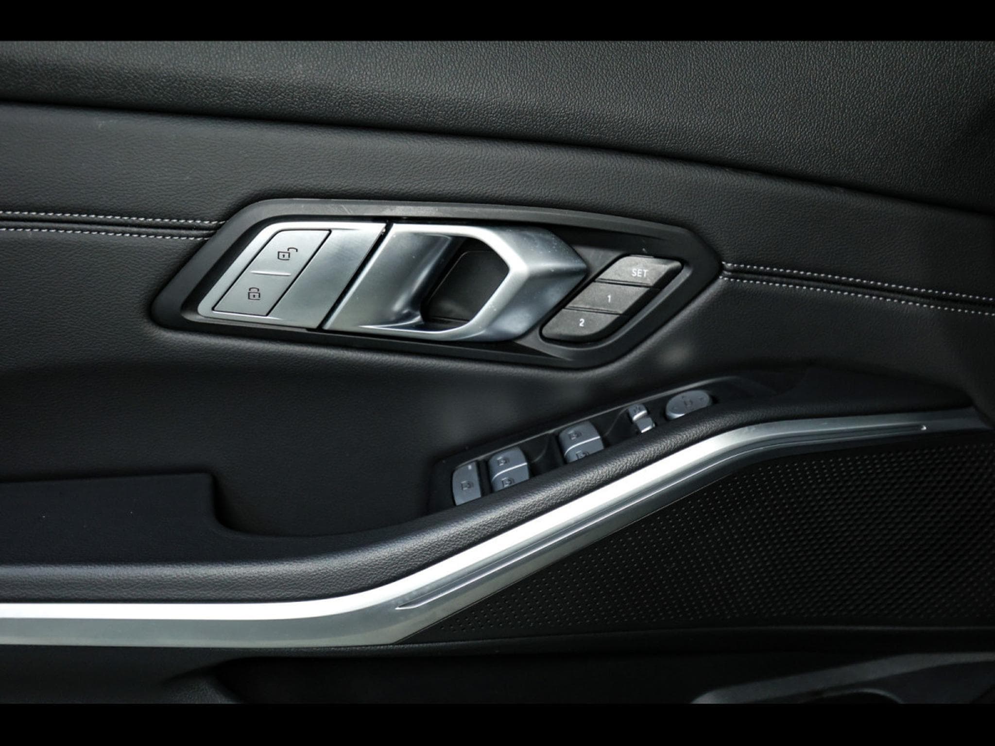 BMW M340 TOURING XDRIVE - BLACK SAPPHIRE METALLIC - WARRANTY 11/2028 (2024) - Photo 23