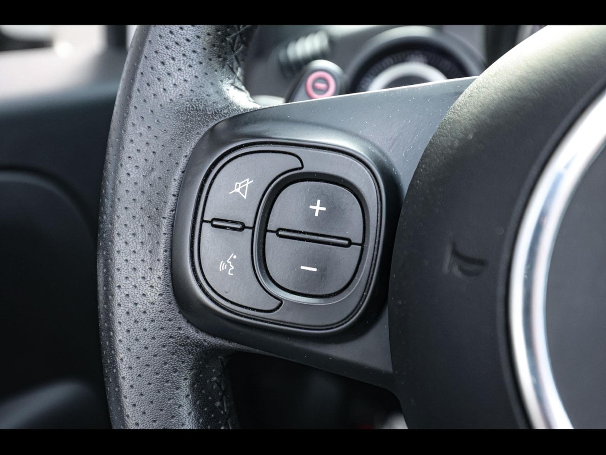 Abarth 595 C CABRIOLET 1.4 T-JET 16V - AUTO (2022) - Photo 23