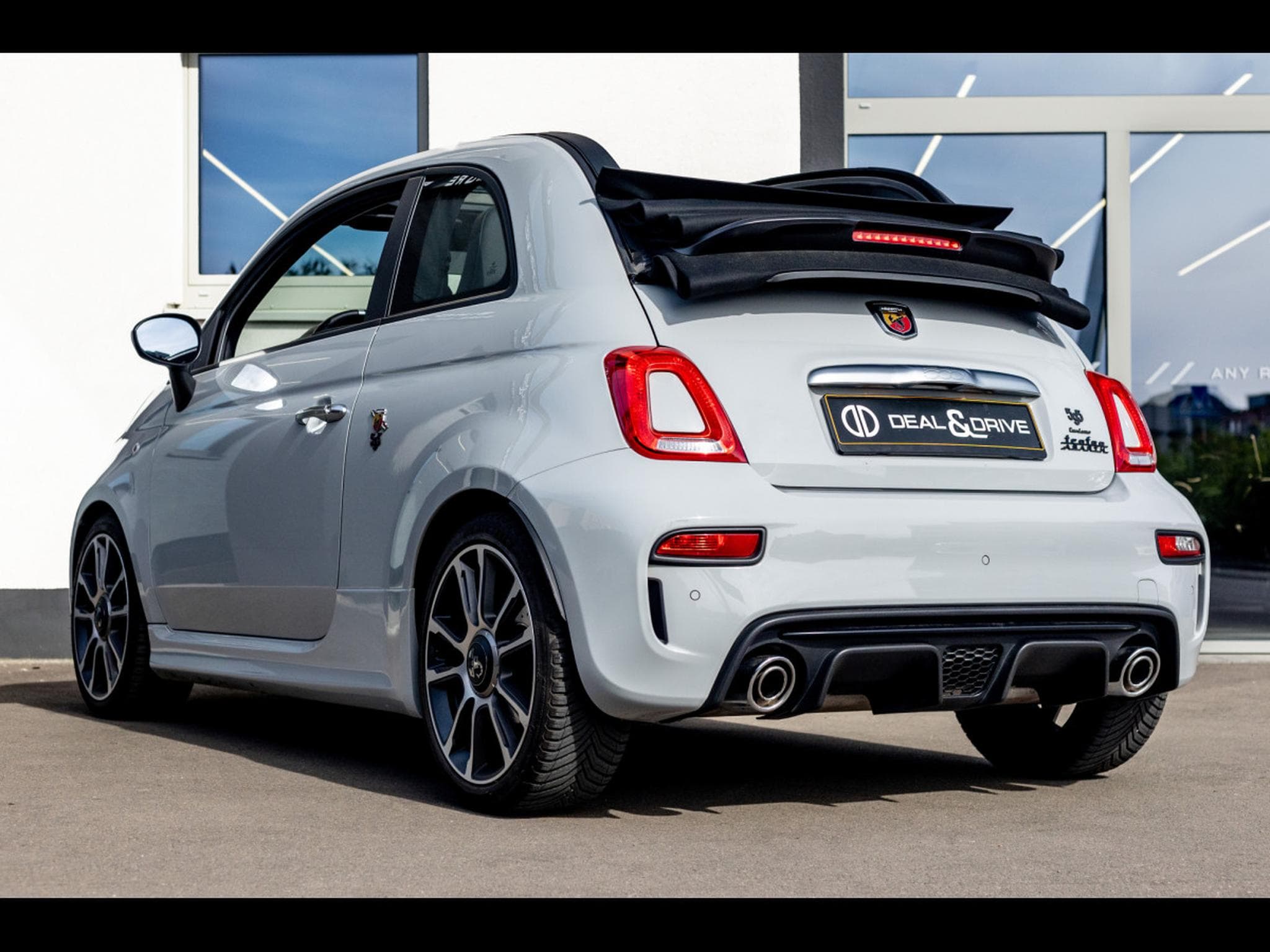 Abarth 595 C CABRIOLET 1.4 T-JET 16V - AUTO (2022) - Photo 3