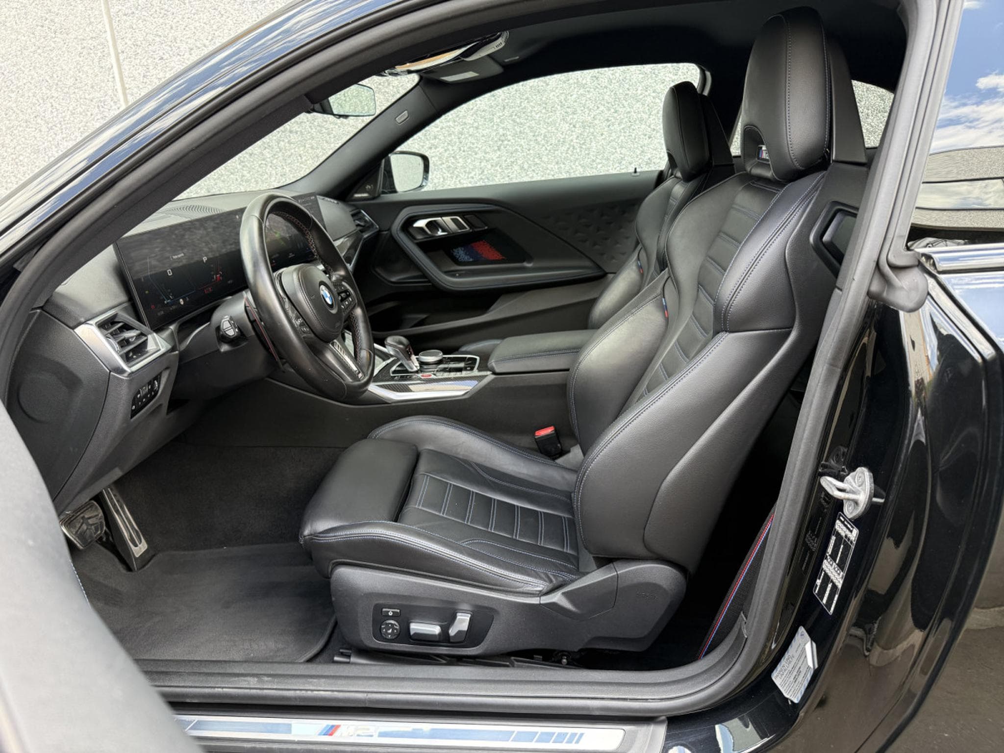 BMW M2 Coupé  INDIVIDUAL/CARBON/19/Harman/Kardon (2023) - Photo 12