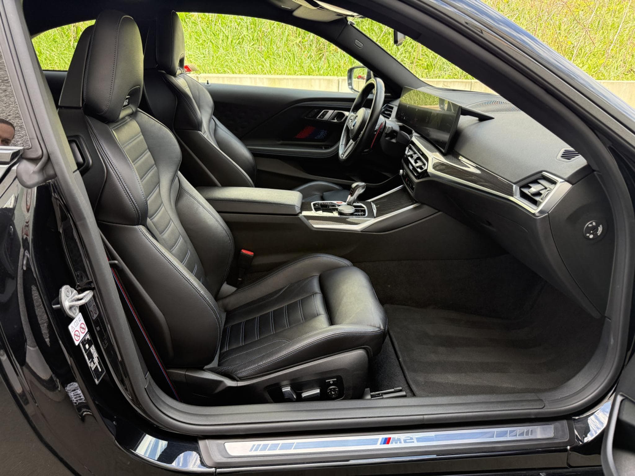 BMW M2 Coupé  INDIVIDUAL/CARBON/19/Harman/Kardon (2023) - Photo 17