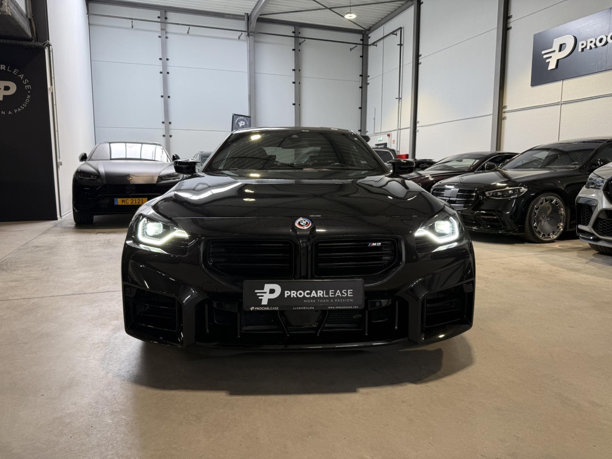 BMW M2 Coupé  INDIVIDUAL/CARBON/19/Harman/Kardon (2023) - Photo 2