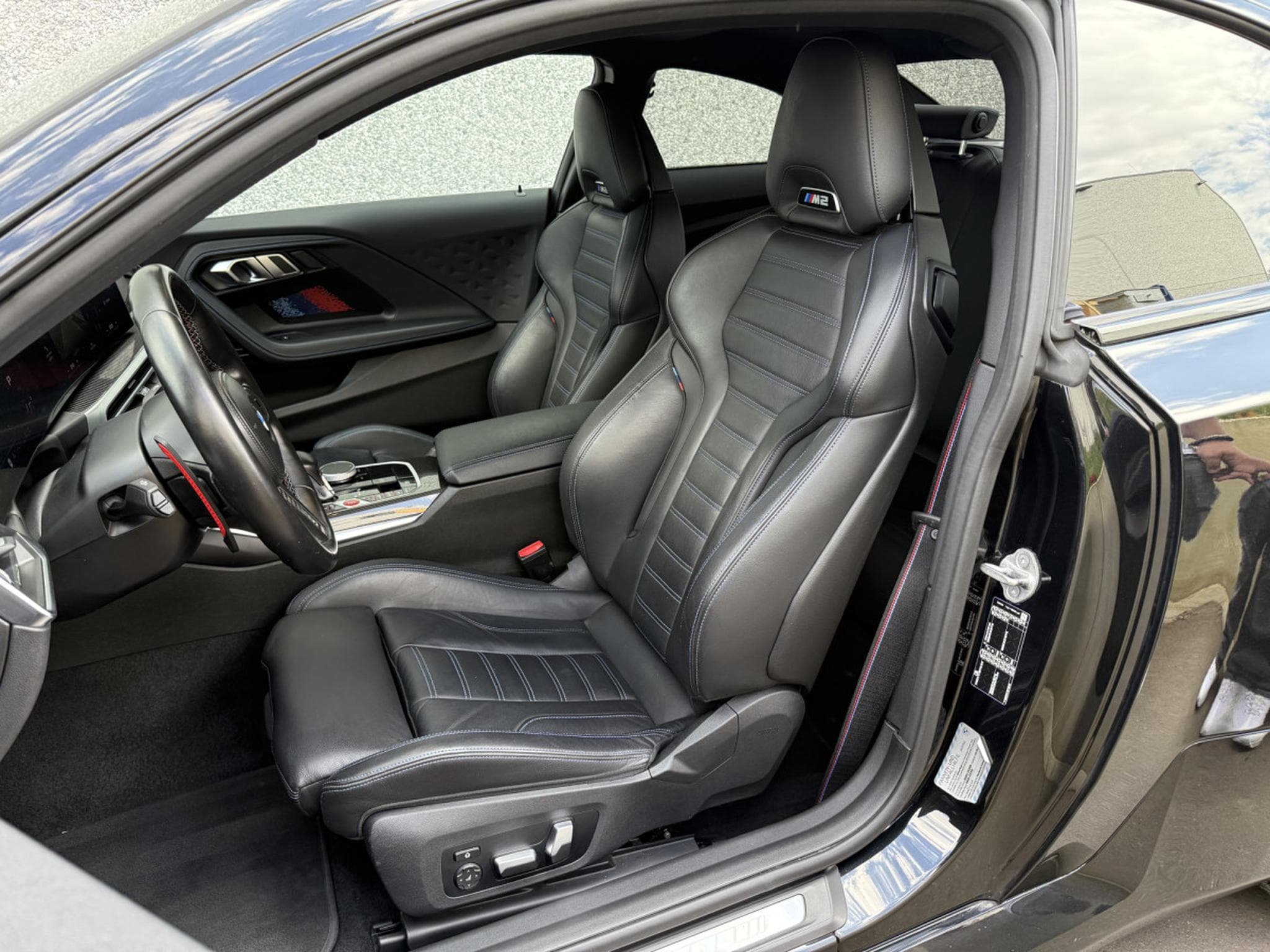 BMW M2 Coupé  INDIVIDUAL/CARBON/19/Harman/Kardon (2023) - Photo 4