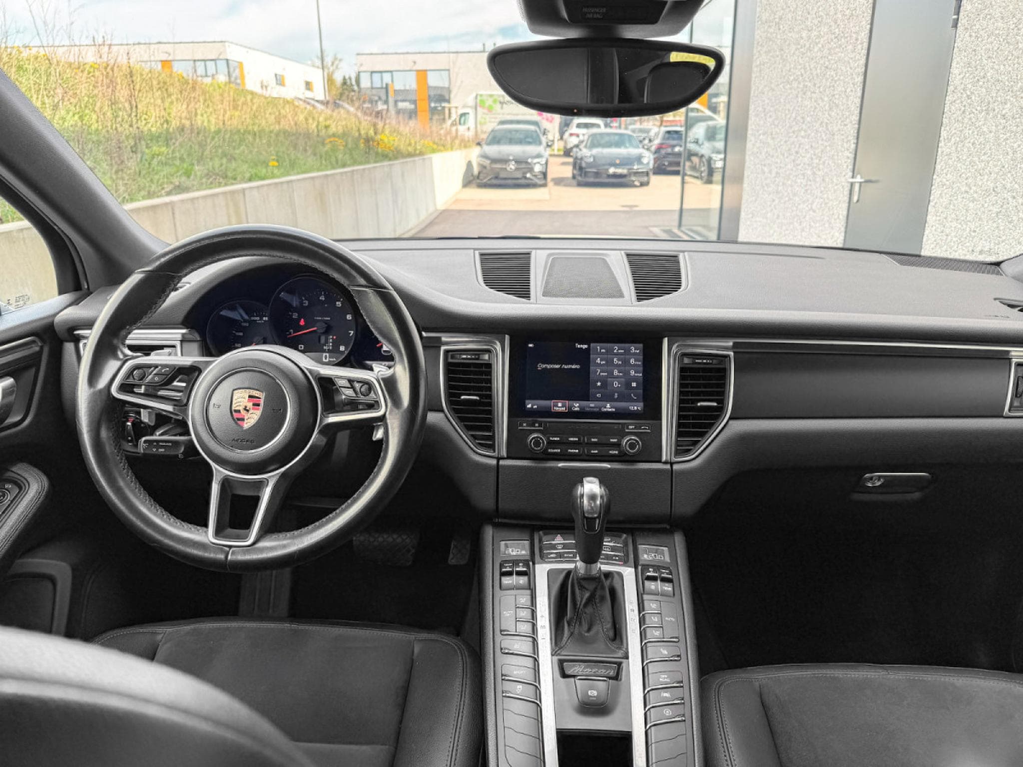 Porsche Macan Macan/Camera/18/Bi-Xenon/(PDLS)/Alcantara (2017) - Photo 16