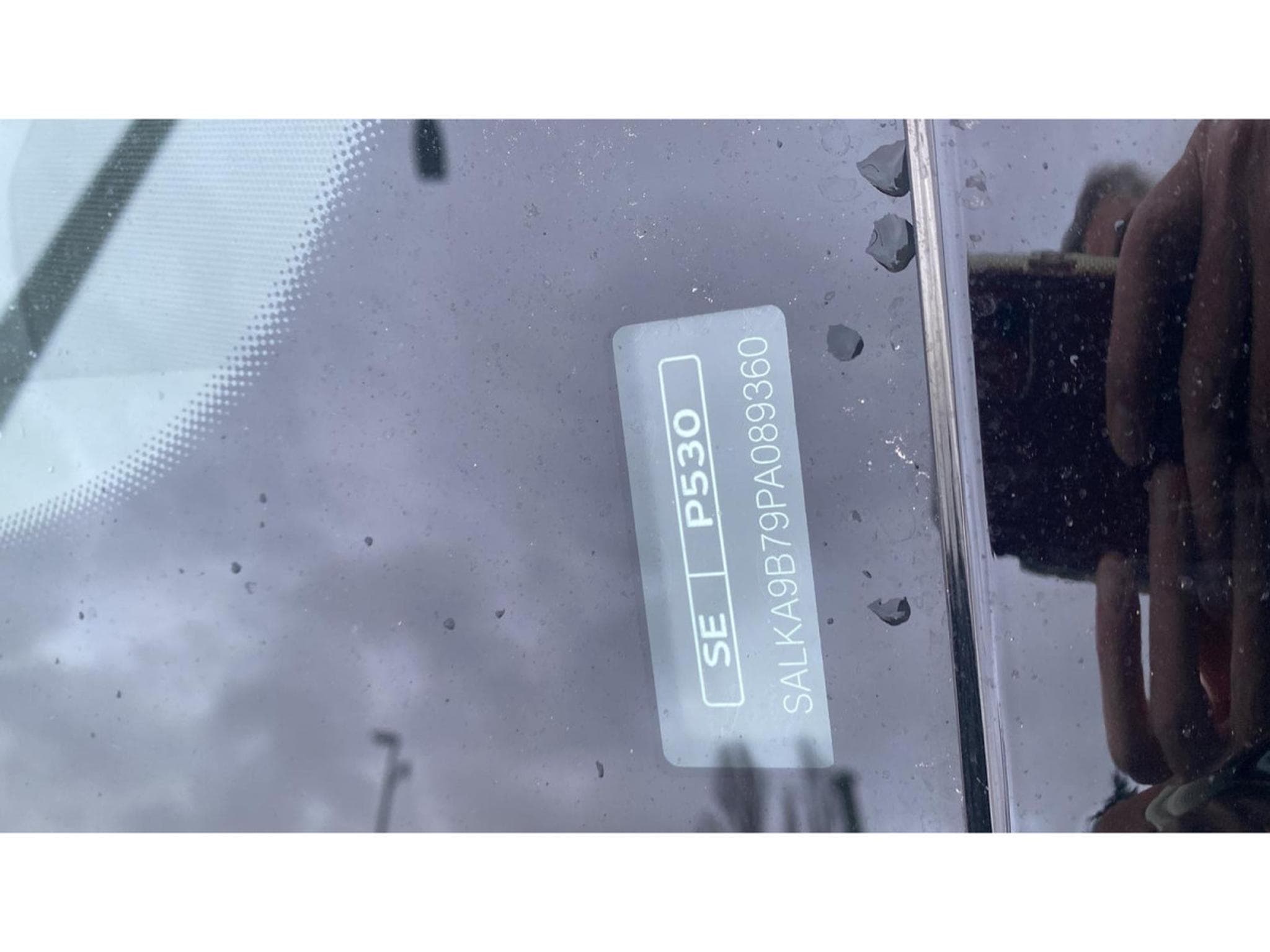 Land-Rover Range Rover SE HSE P530 Full options 2nd SET je jantes 23 KAHN (2024) - Photo 8