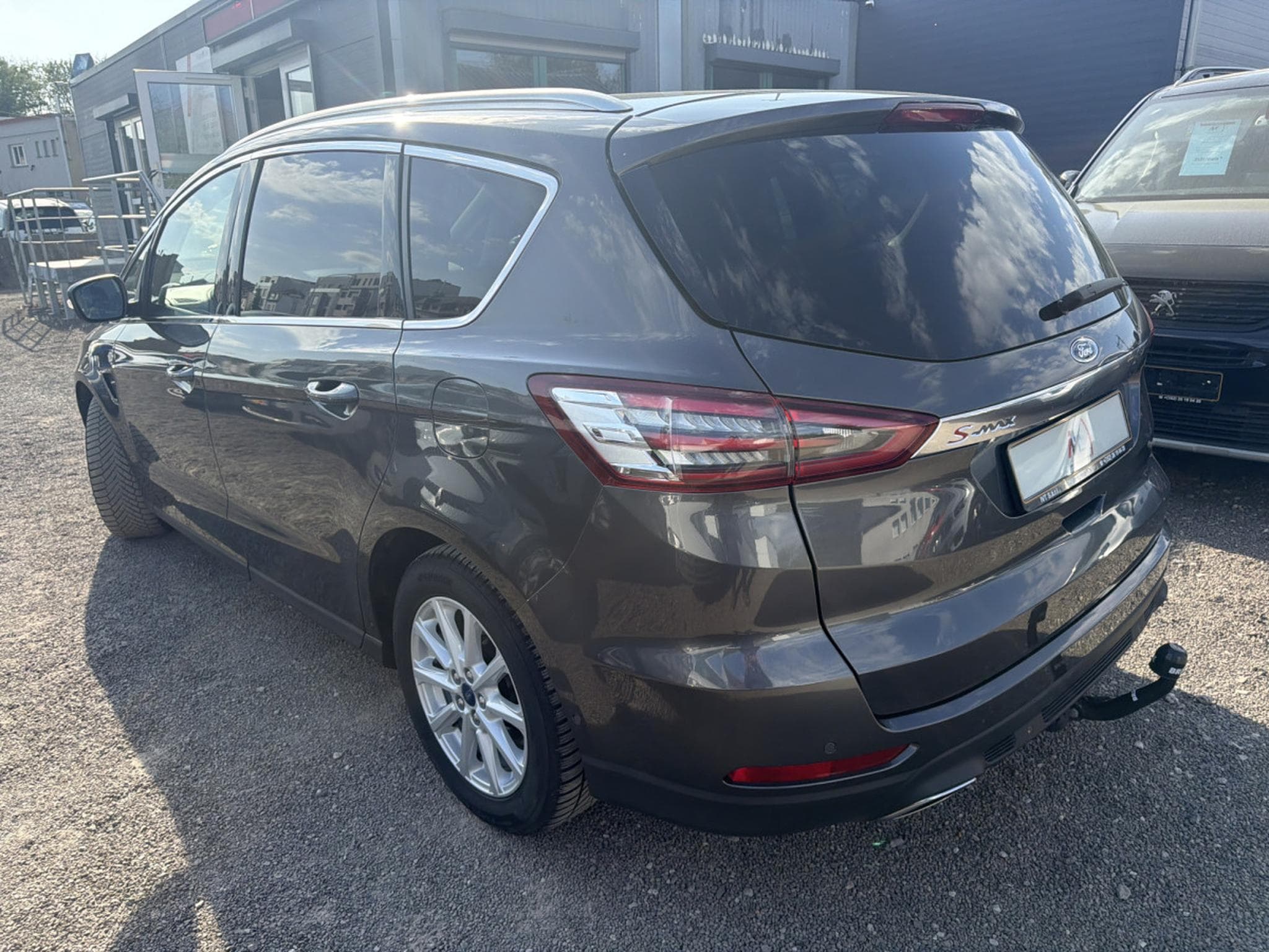 Ford S-Max 2.0 TDCI AUTO PLATINIUM 180CV (2018) - Photo 4