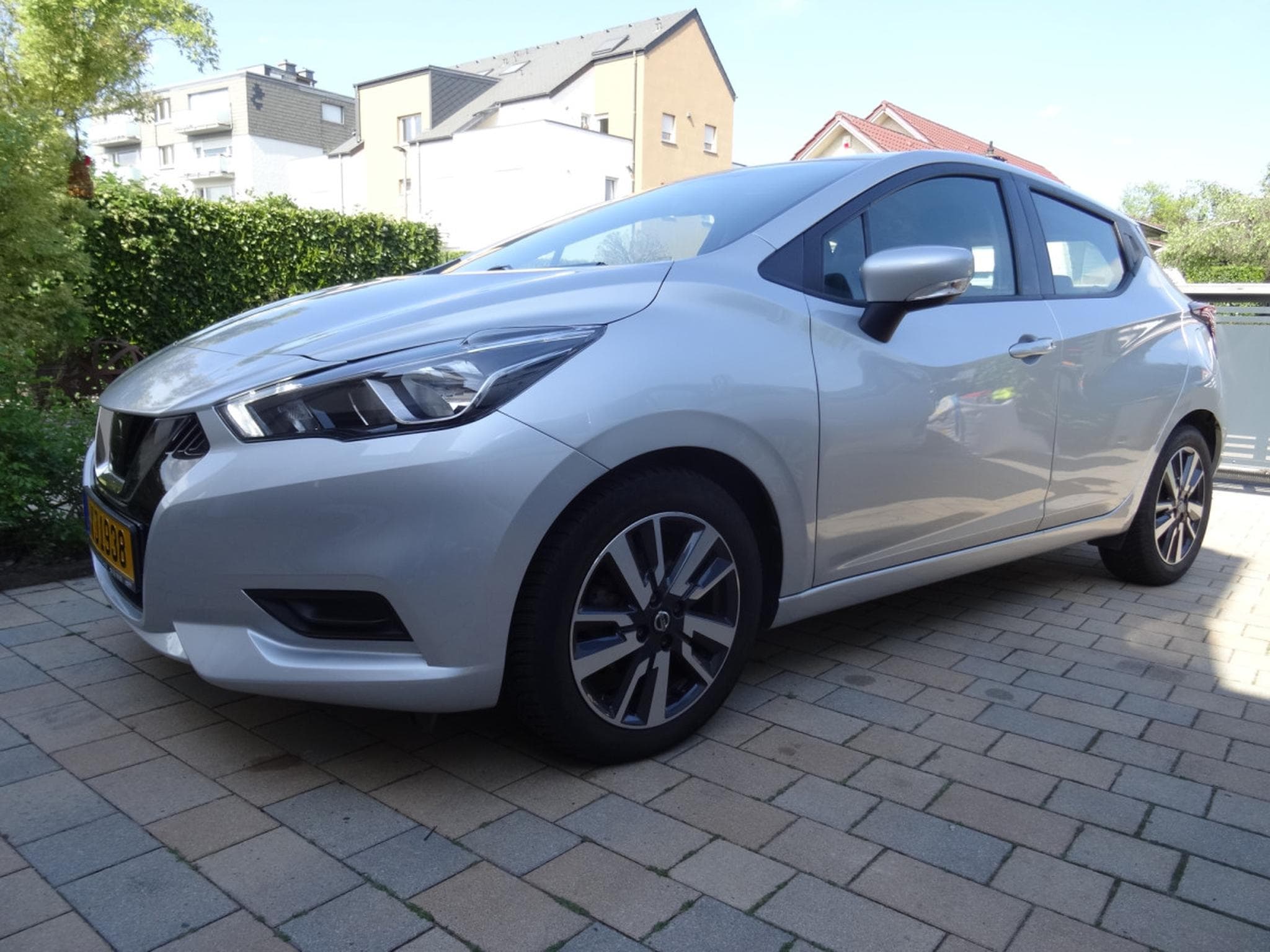 Nissan Micra 1.0 DIG-T 100 CONNECTA (2019) - Photo 1