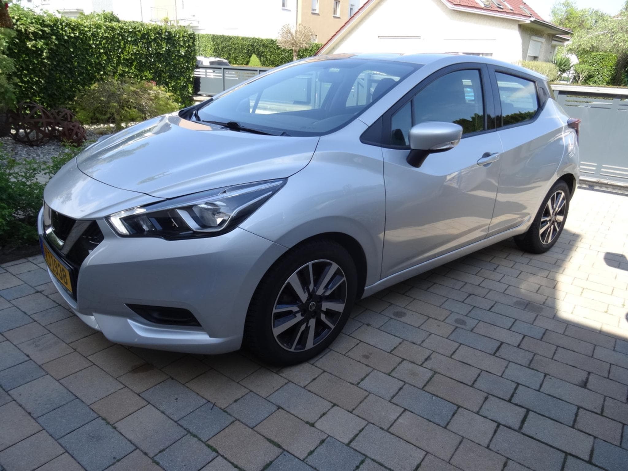 Nissan Micra 1.0 DIG-T 100 CONNECTA (2019) - Photo 19