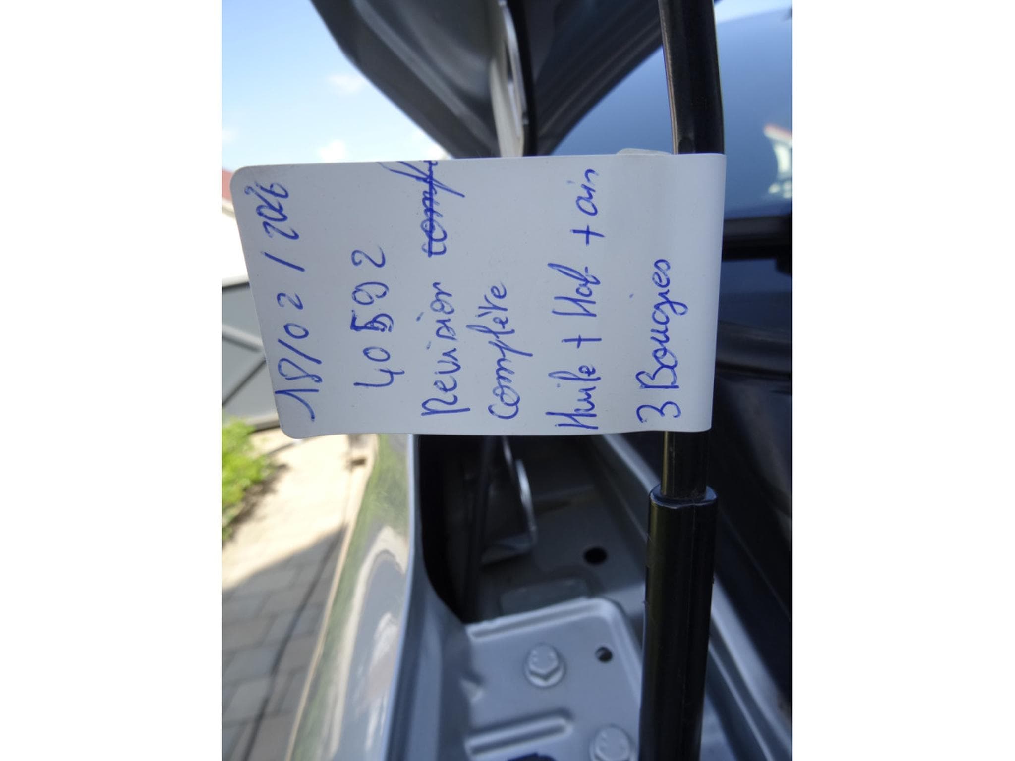 Nissan Micra 1.0 DIG-T 100 CONNECTA (2019) - Photo 7