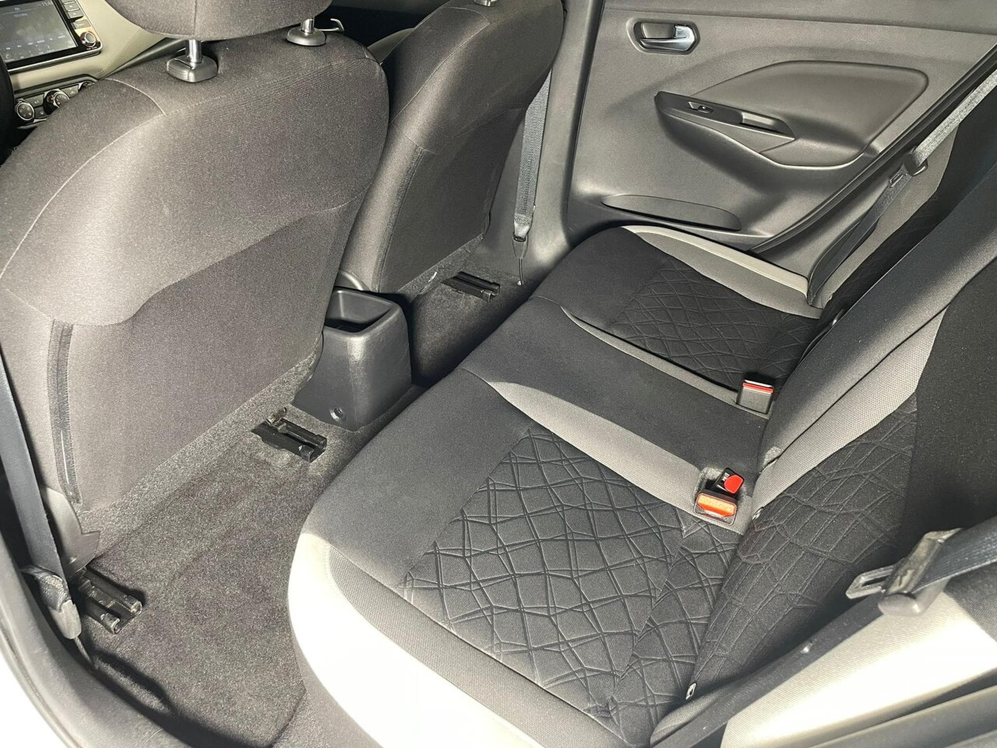 Nissan Micra 1.0 IG-T 90 MADE IN FRANCE CARPLAY (2022) - Foto 11