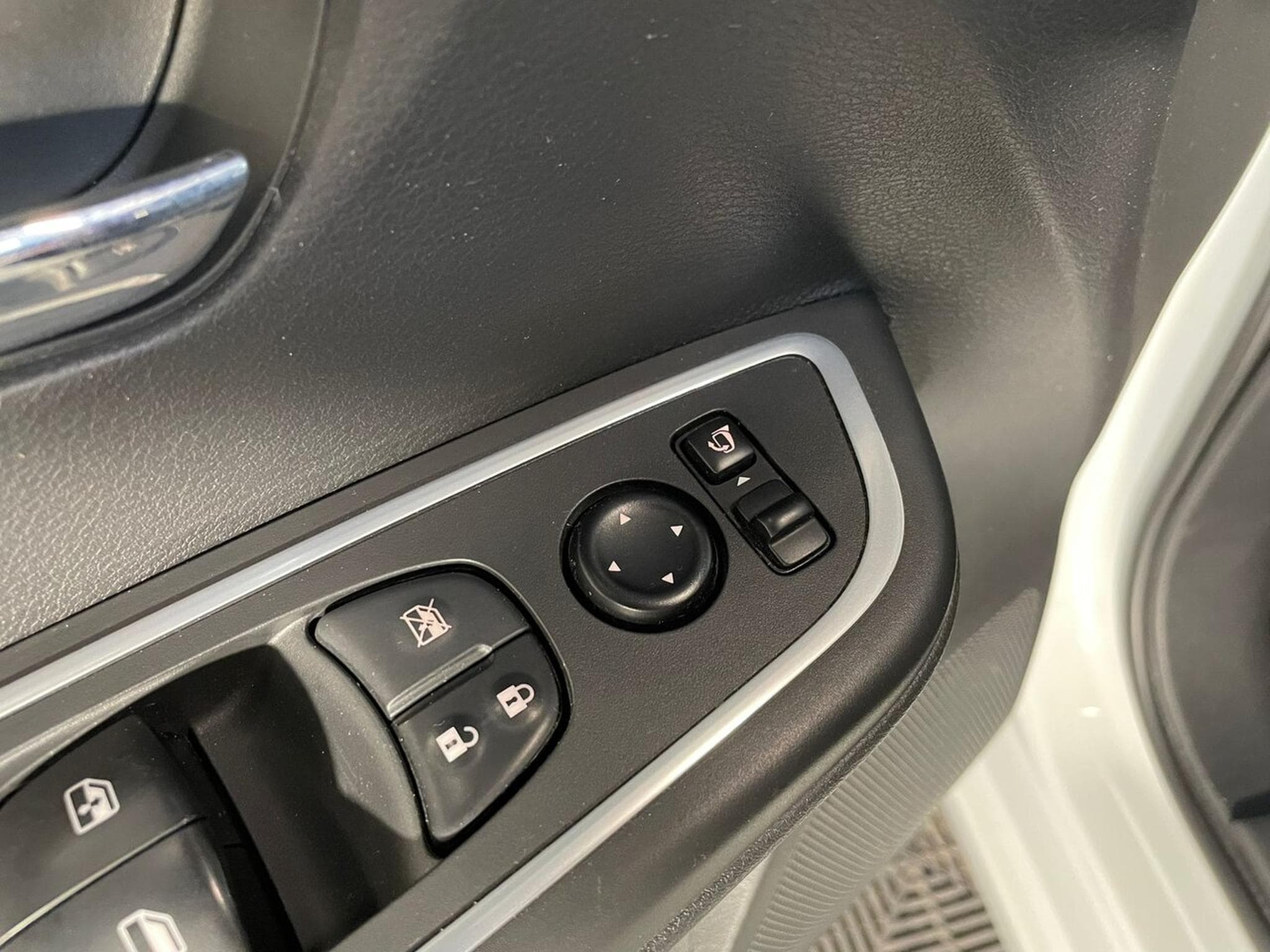 Nissan Micra 1.0 IG-T 90 MADE IN FRANCE CARPLAY (2022) - Foto 7