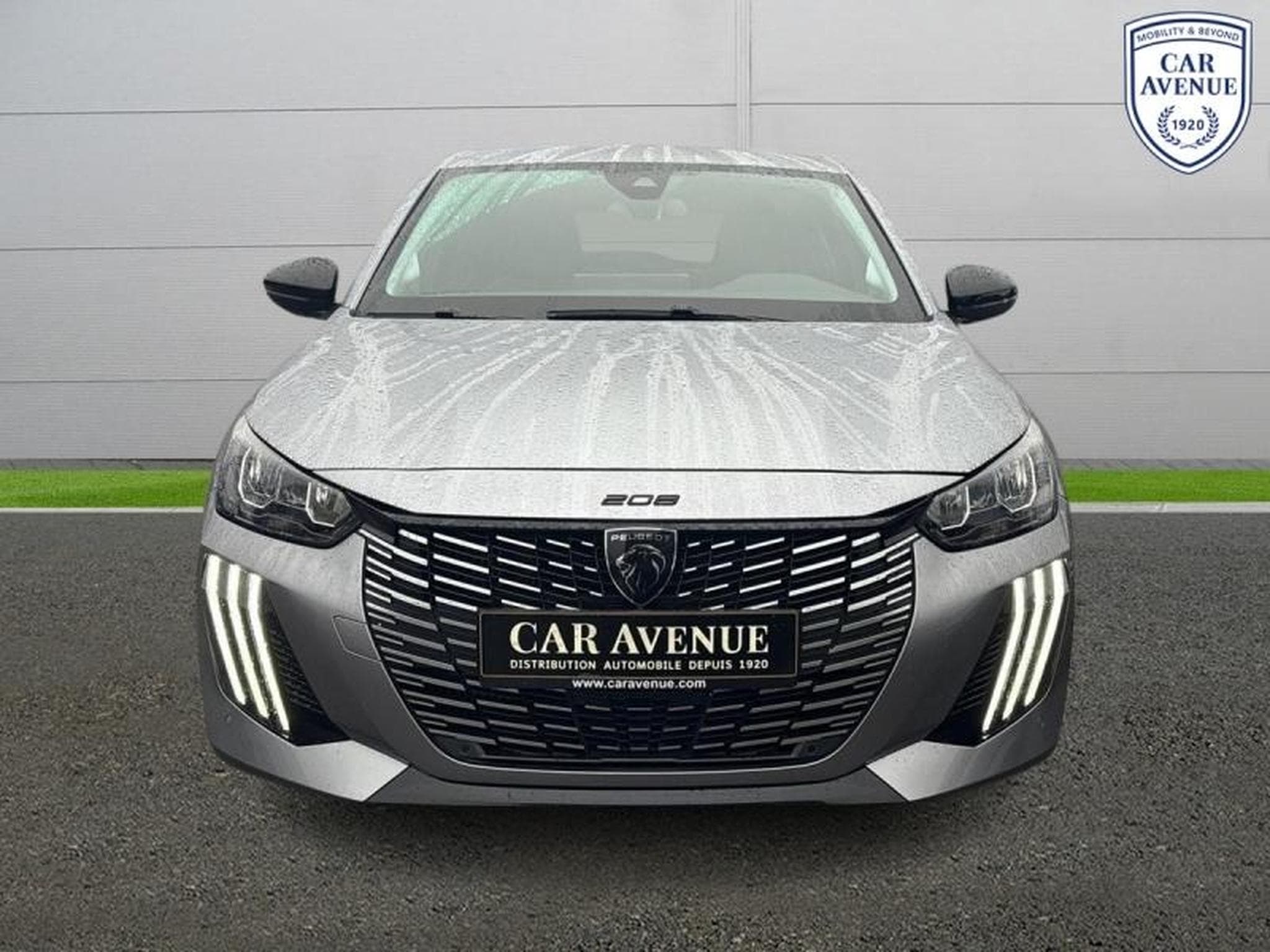 PEUGEOT 208 1.2 Hybrid 100ch Allure e-DCS6 (2024) - Photo 2