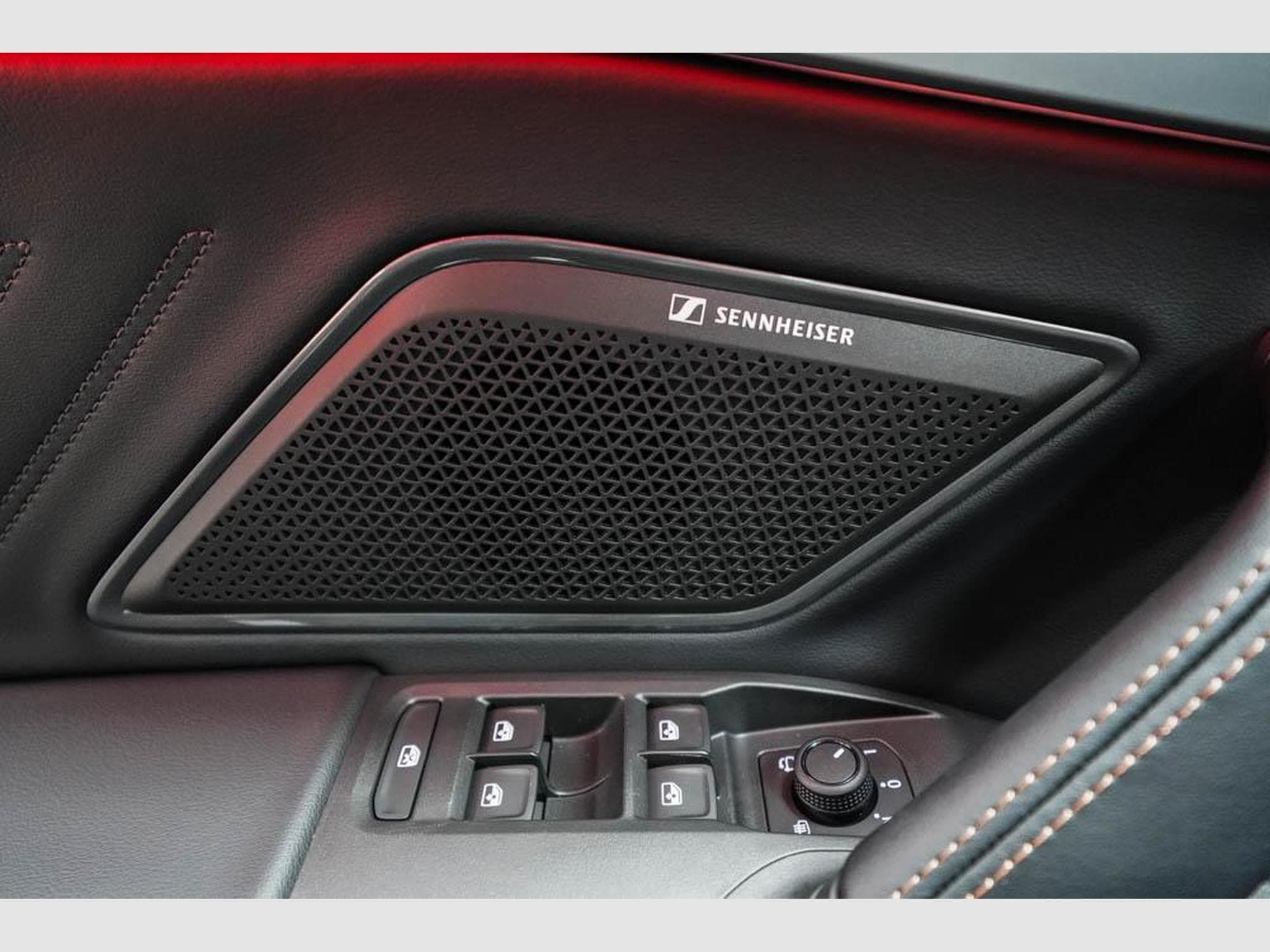 Cupra Formentor 1,5 eTSI DSG (2025) - Foto 23