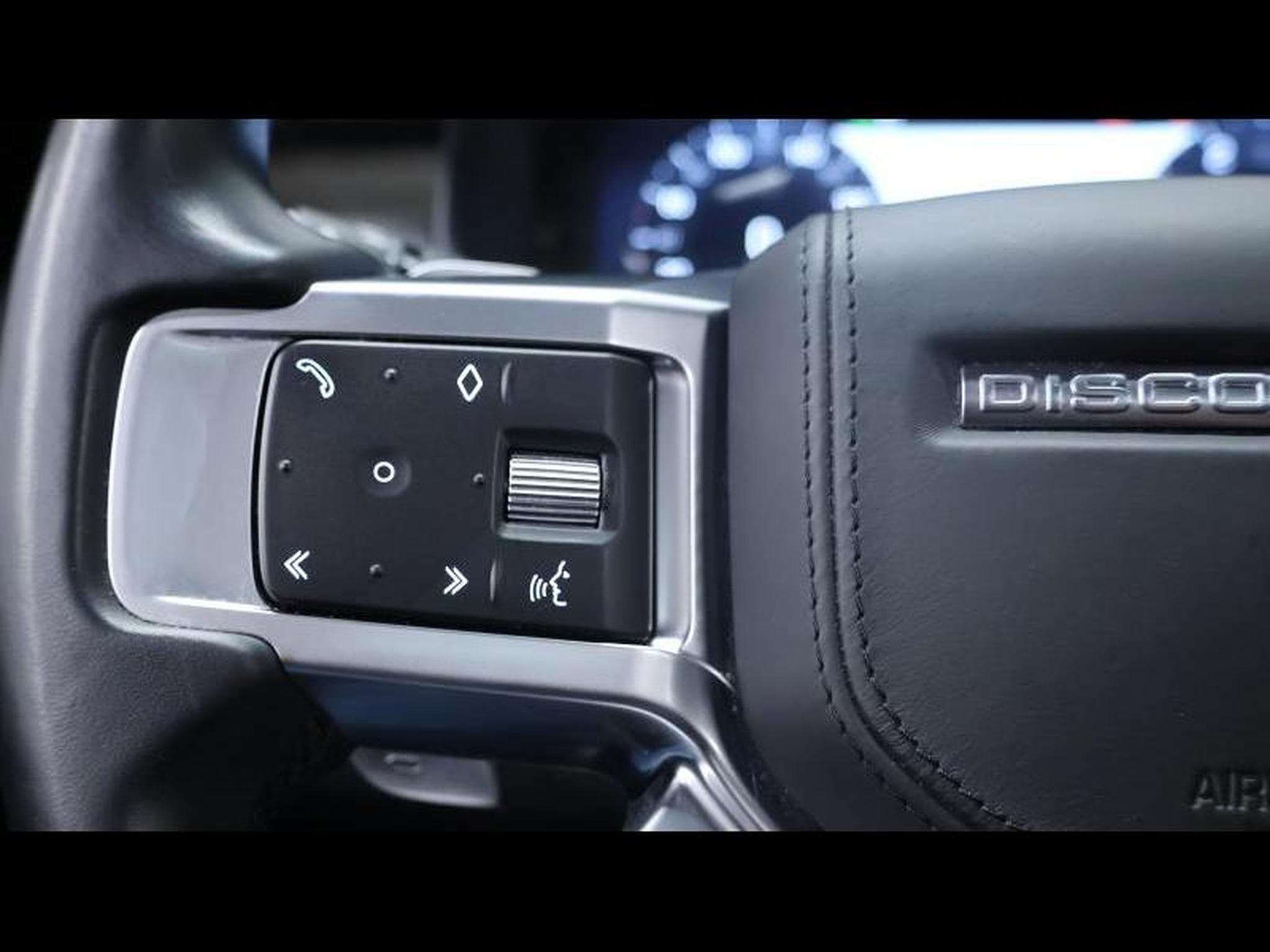 Land-Rover Discovery D300 Metropolitan Edition 7 places (2022) - Photo 19