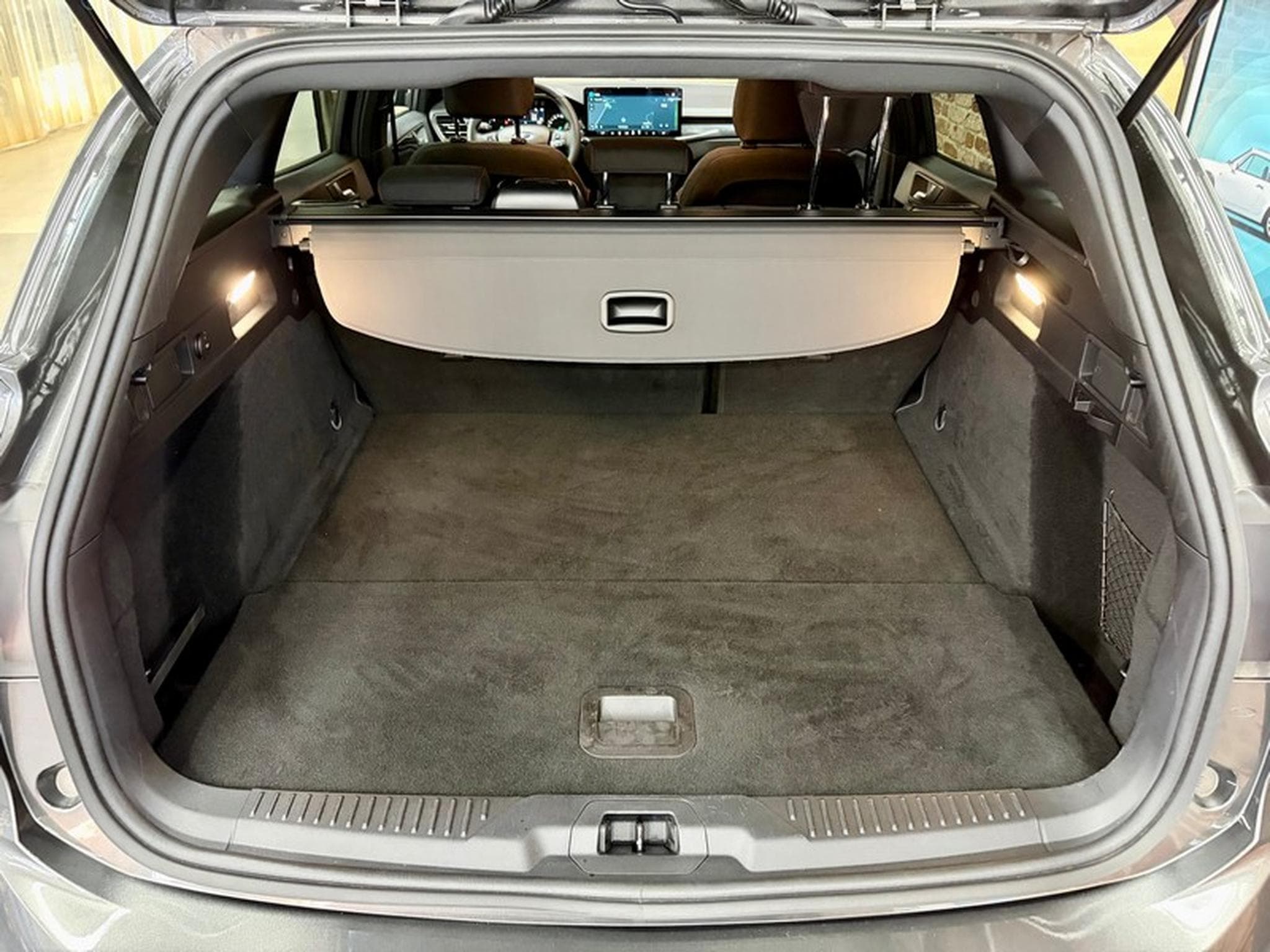 Ford Focus Focus SW 1.5 EcoBlue 116cv Auto ST-LINE X (2025) - Photo 7