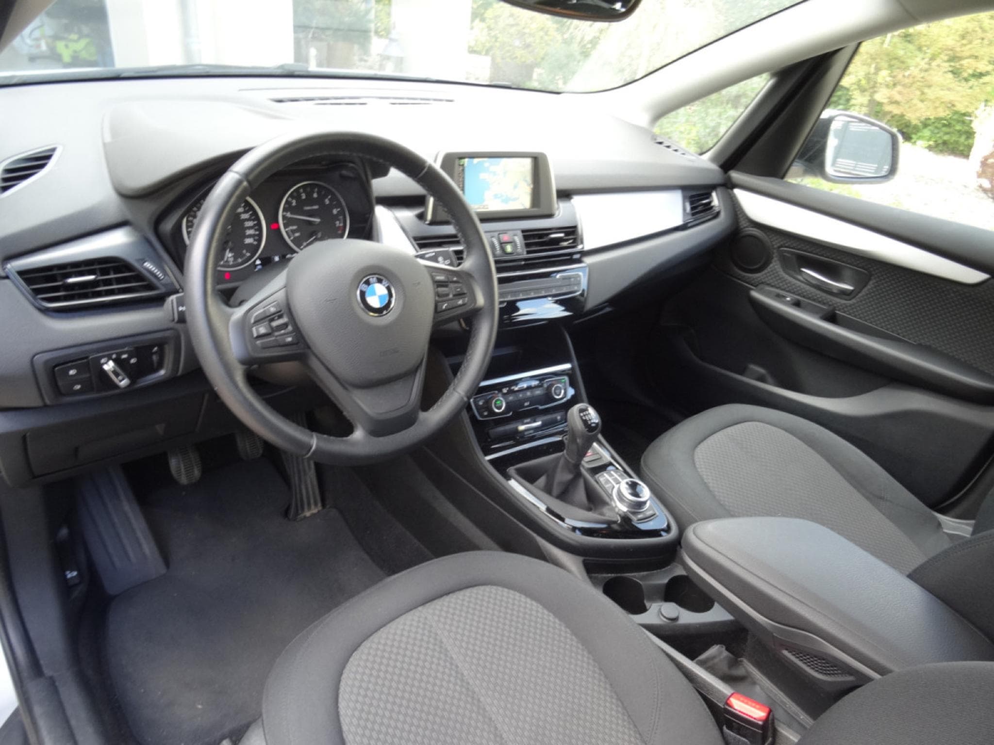BMW 218 Edition (2016) - Photo 5