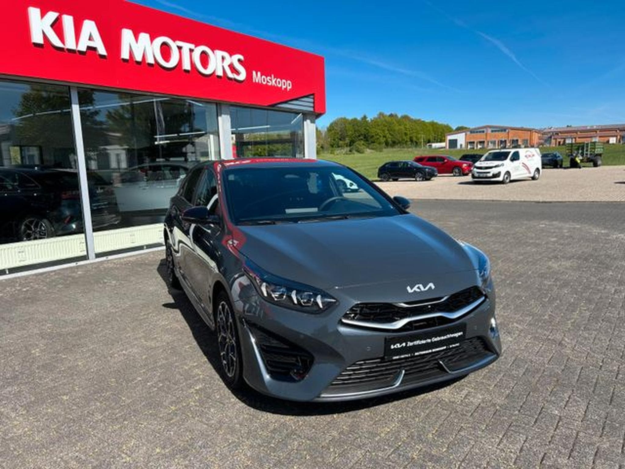 Kia Ceed Ceed 1,5 T GT Line TECH Leder Navi Kamera (2025) - Foto 1