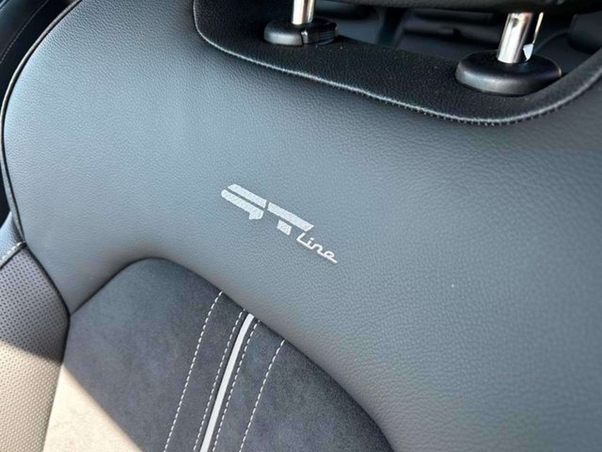 Kia Ceed Ceed 1,5 T GT Line TECH Leder Navi Kamera (2025) - Foto 12