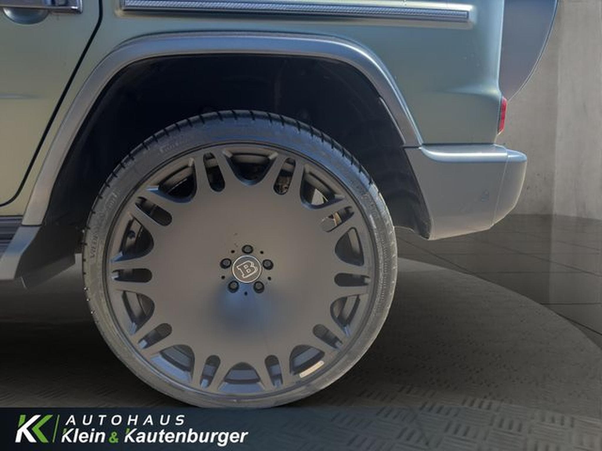 Mercedes G 63 AMG AMG G63 OLIV MAGNO+BRABUS MONOBLOCK+CARBON+360° (2025) - Foto 10