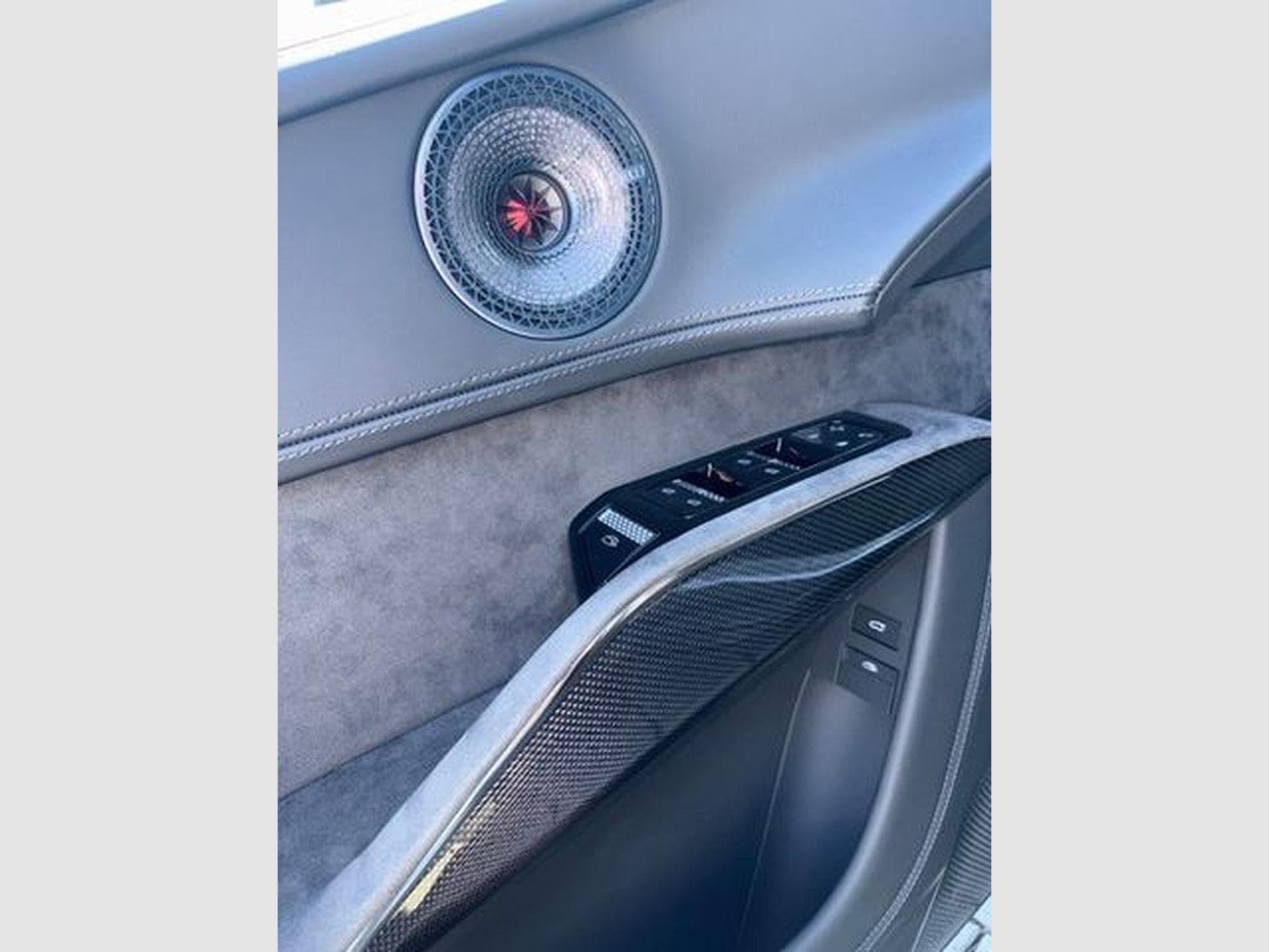 Lotus Eletre Eletre R - 905PS, Komfort-Sitze &amp; Glasdach (2024) - Photo 8