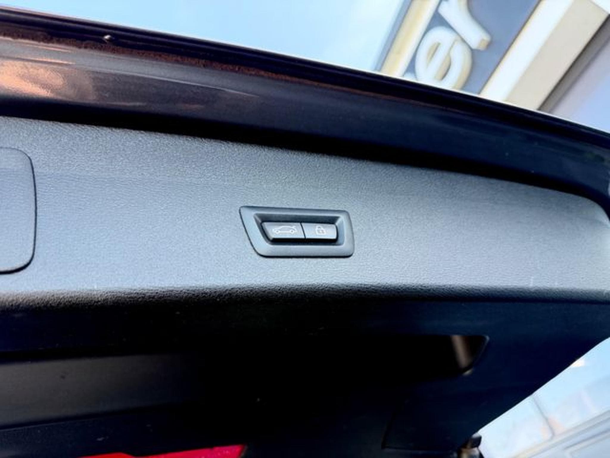 BMW X1 X1 xDrive 18d /NAVI/LED/PANO/AHK/GARANTIE/ (2018) - Photo 18