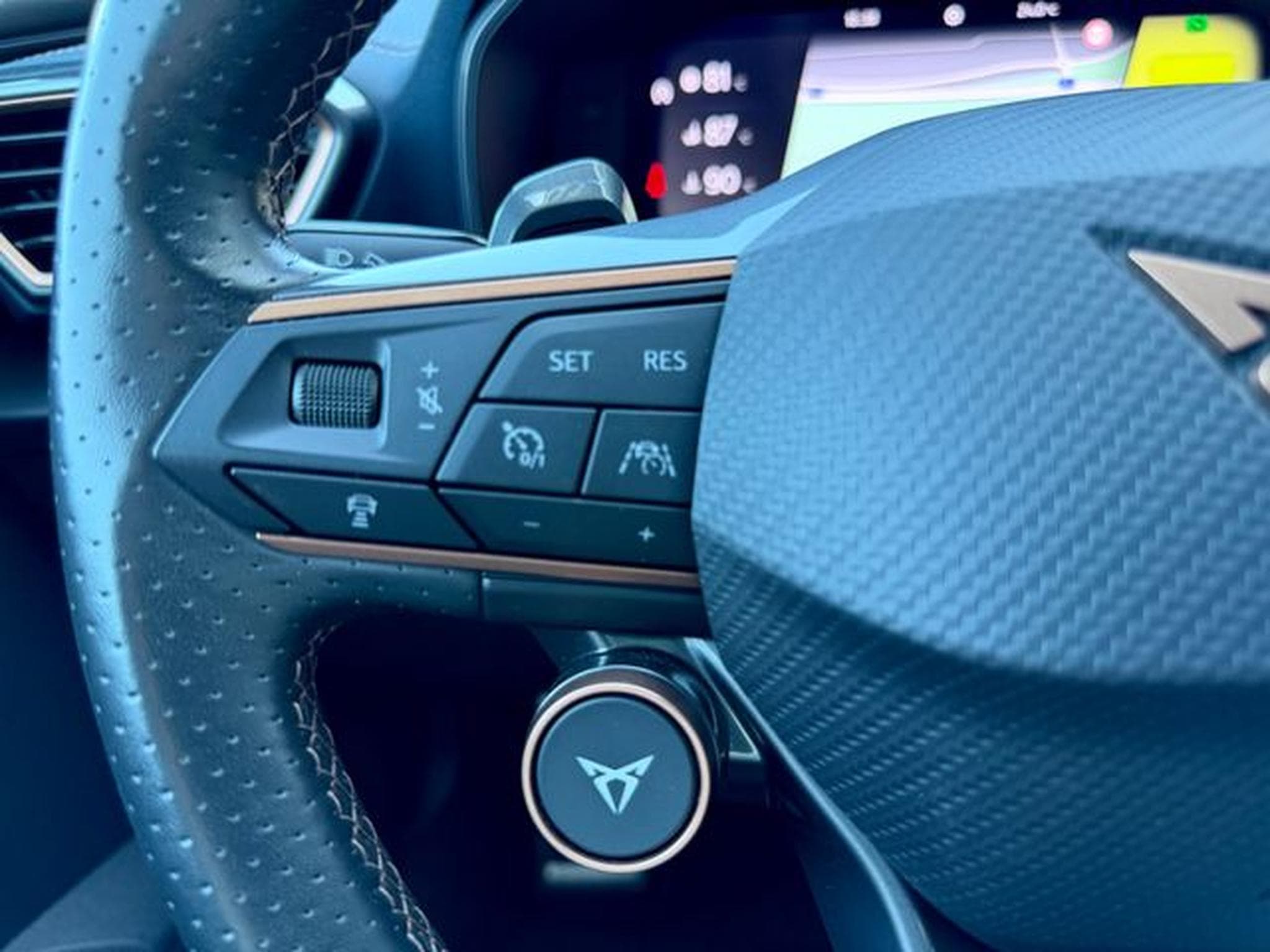 Cupra Formentor Formentor VZ 2.0 TSI DSG 4Drive/PANO/LED/CAM/ACC (2021) - Photo 16