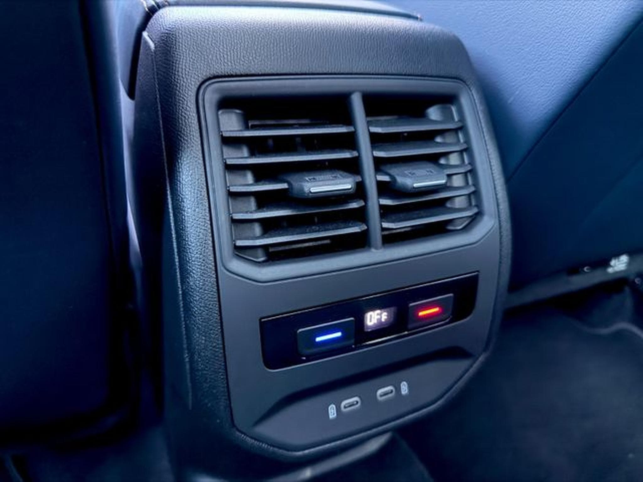 Cupra Formentor Formentor VZ 2.0 TSI DSG 4Drive/PANO/LED/CAM/ACC (2021) - Photo 18