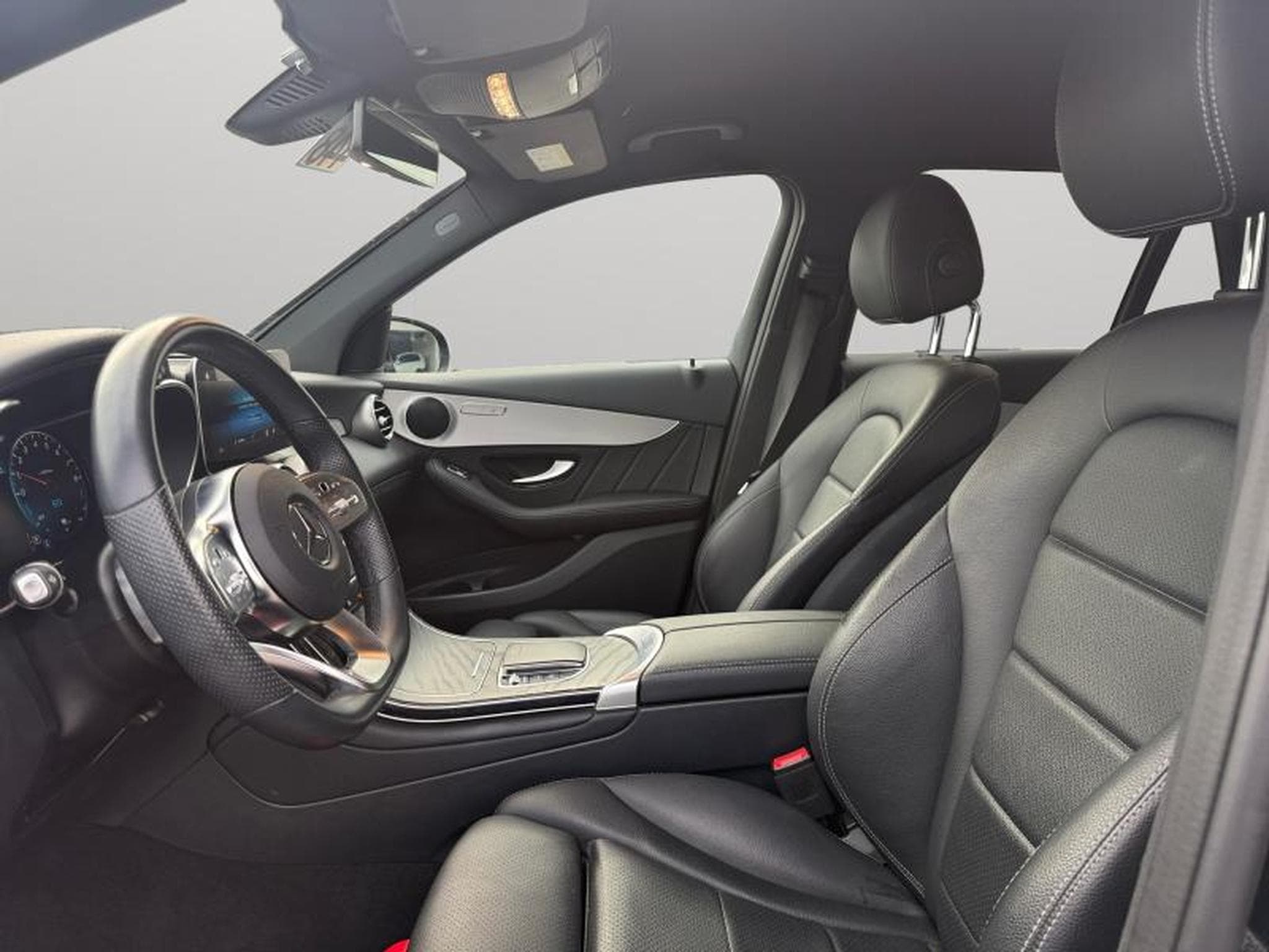 Mercedes GLC 300 e 4MATIC AMG LINE / Hybride (2022) - Photo 12