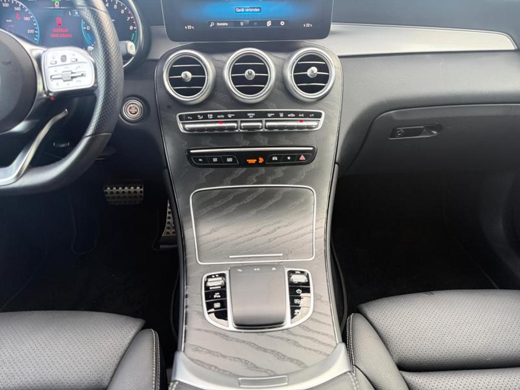 Mercedes GLC 300 e 4MATIC AMG LINE / Hybride (2022) - Photo 13