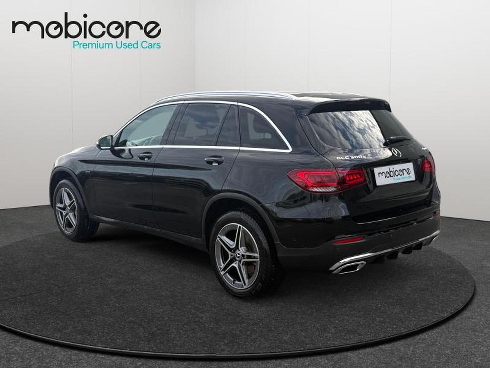 Mercedes GLC 300 e 4MATIC AMG LINE / Hybride (2022) - Photo 5