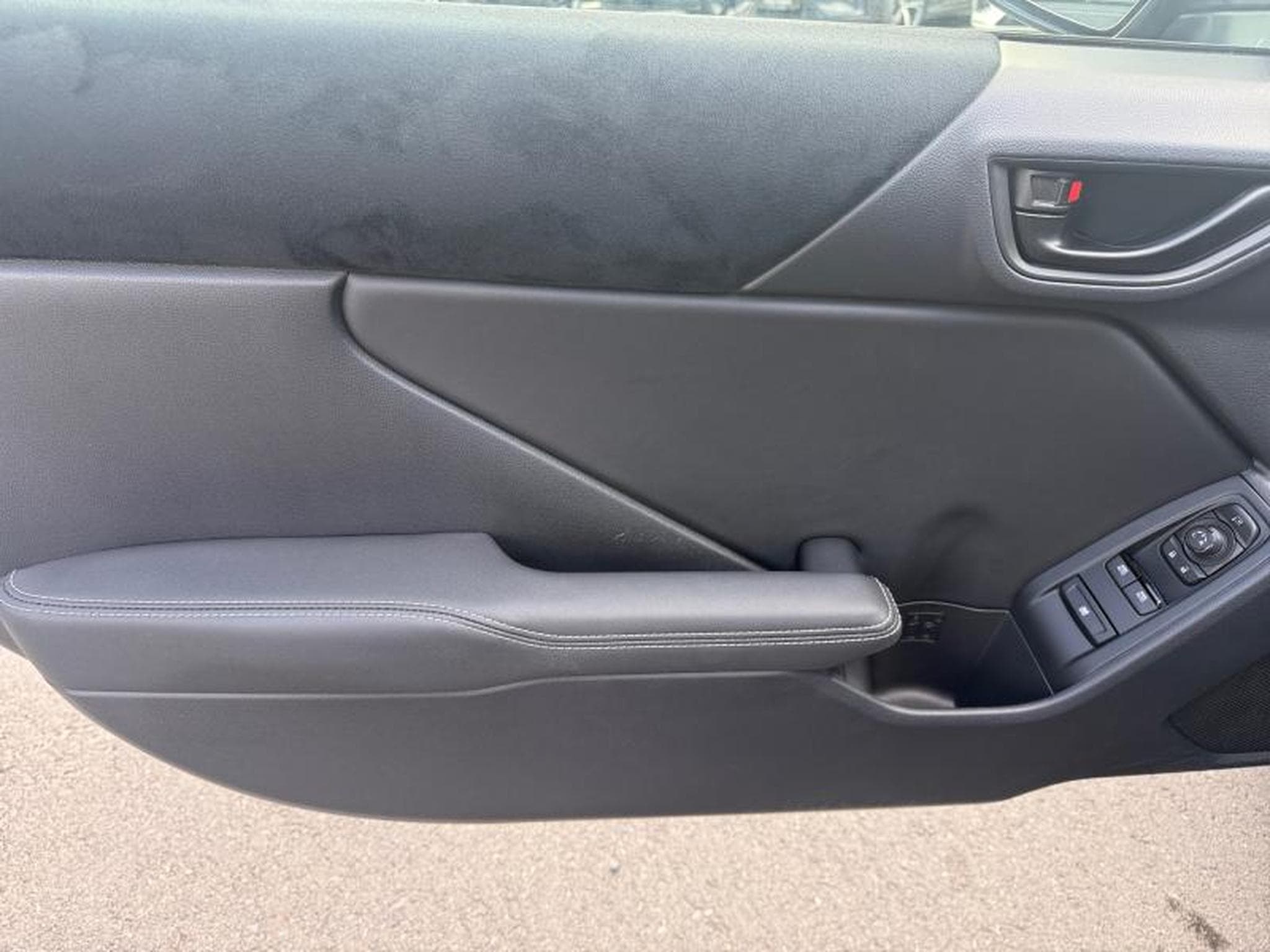 Toyota GR86 ZN8 (2024) - Photo 19